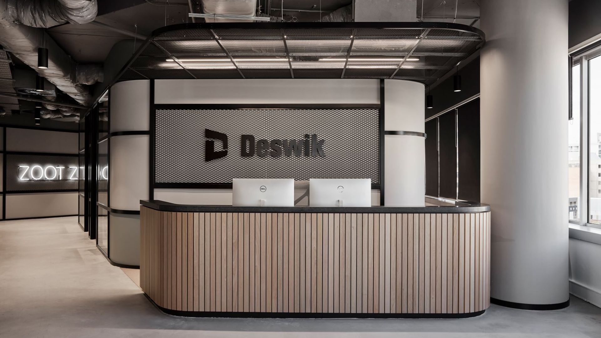 Deswik Head Office banner