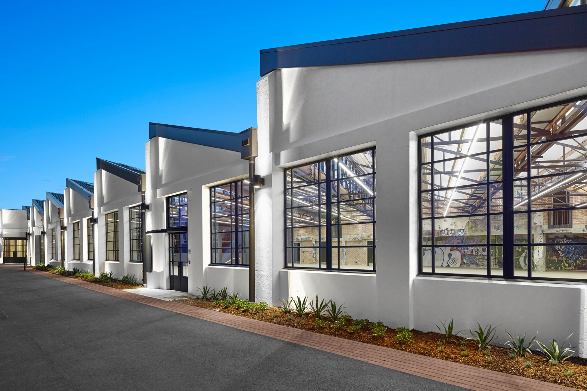 13 Bowden St