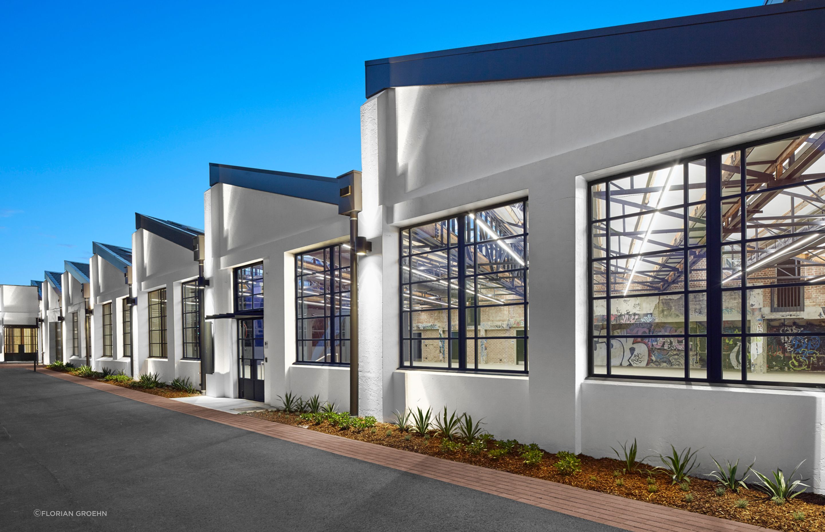 13 Bowden St