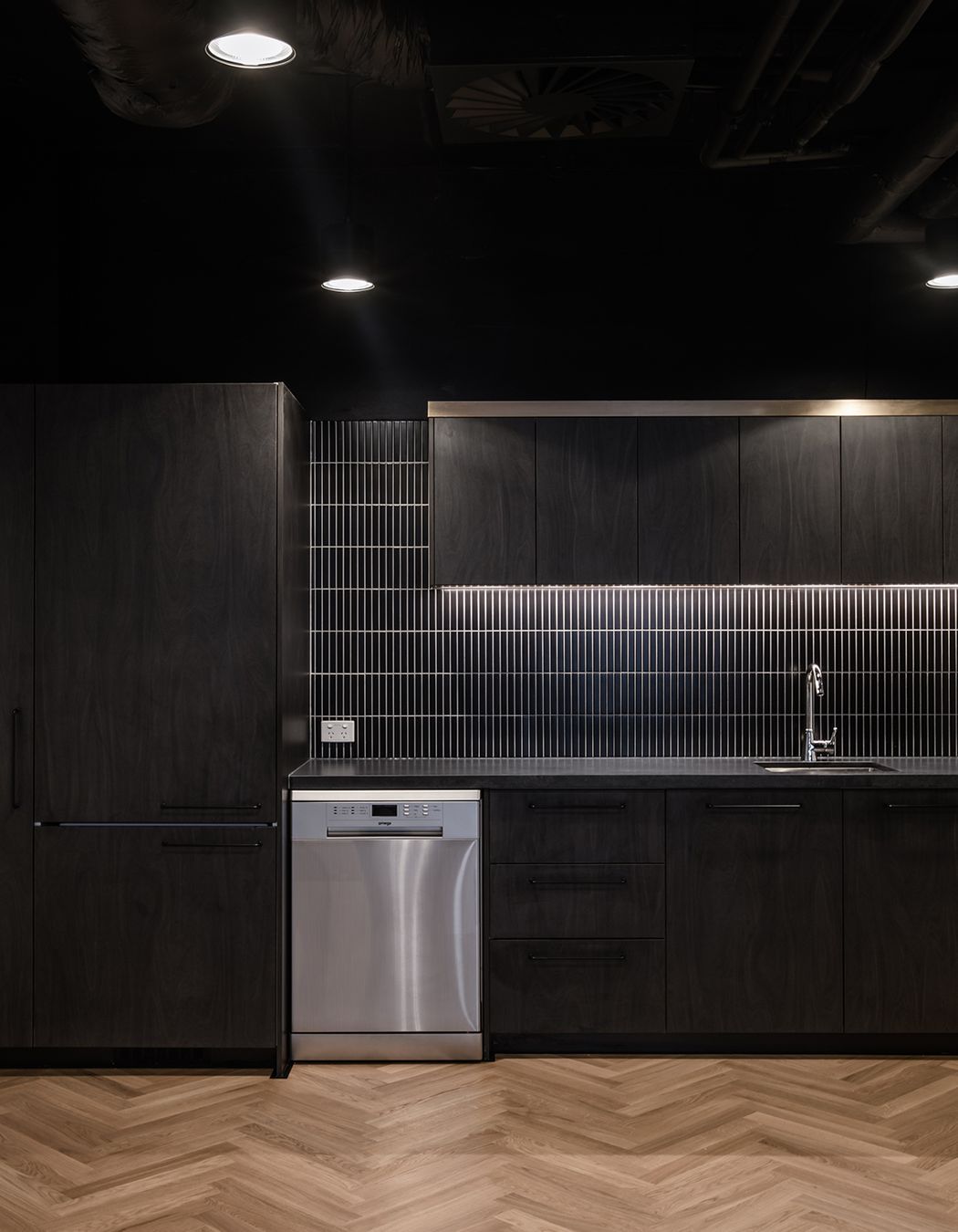 Avant-Garde Office Fitout, QLD