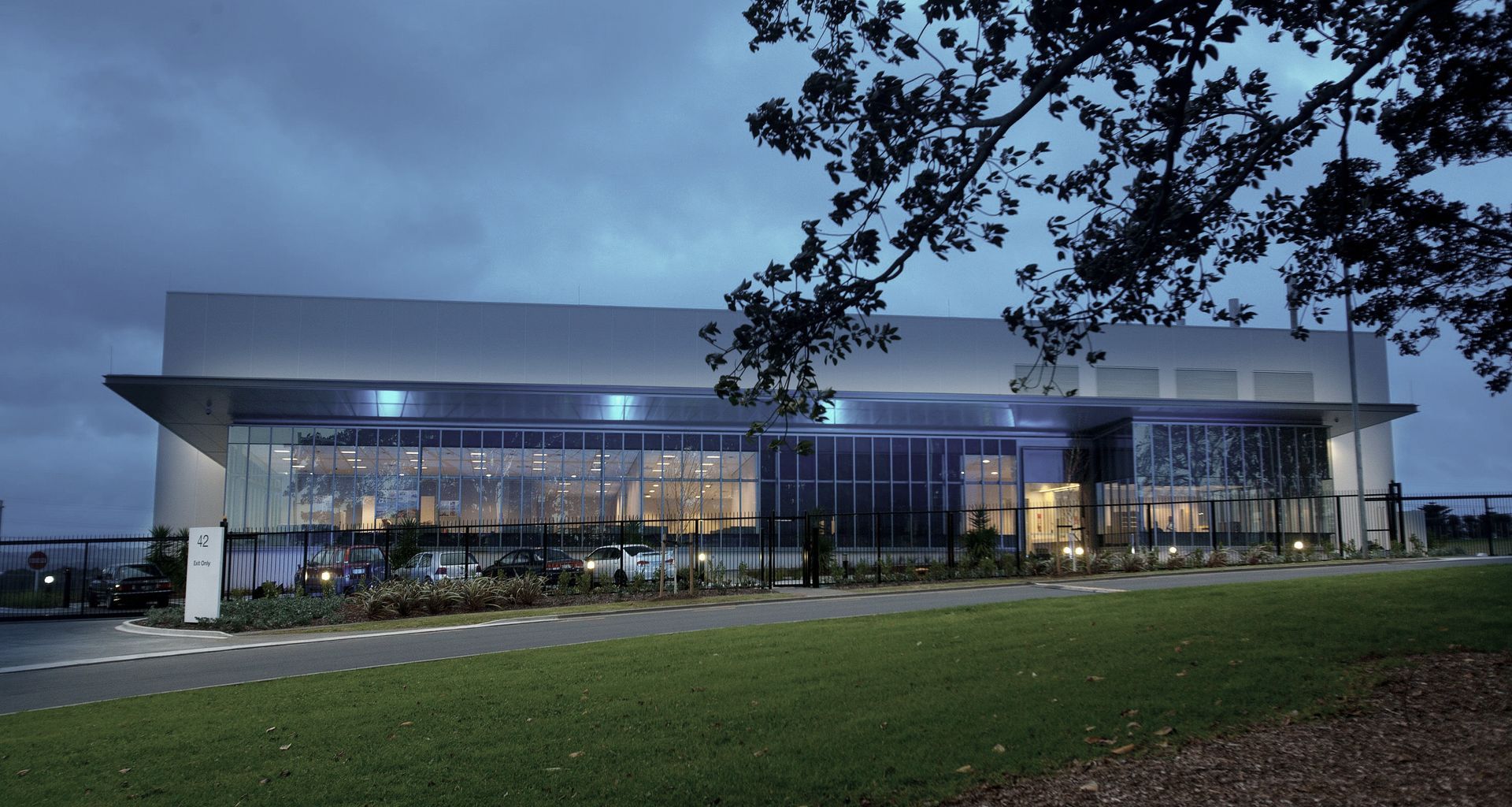IBM Data Centre banner
