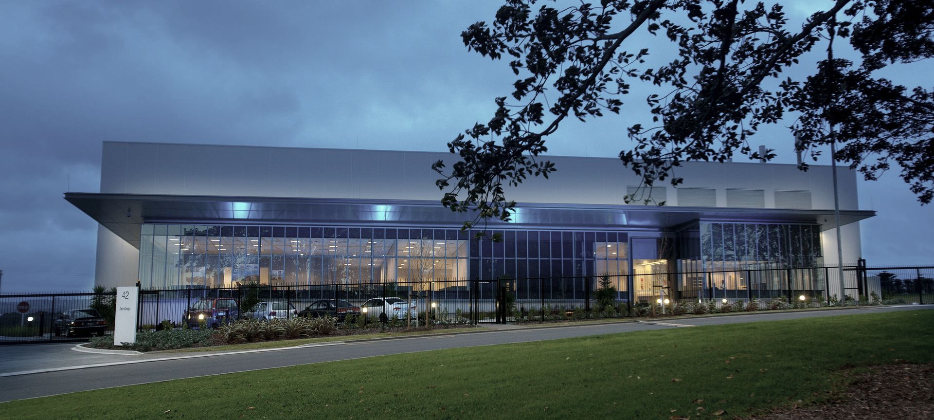 IBM Data Centre banner