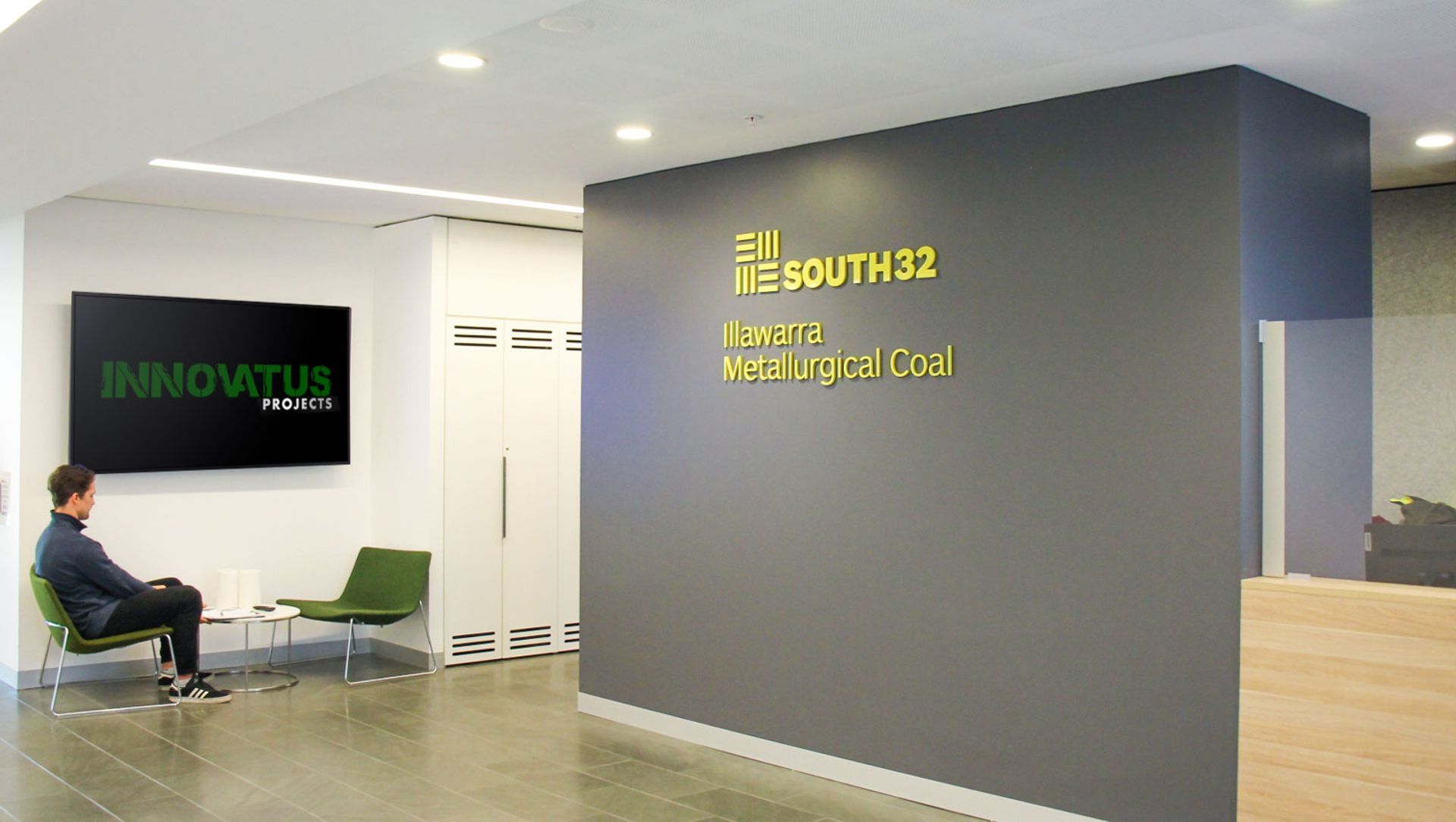 South 32 banner