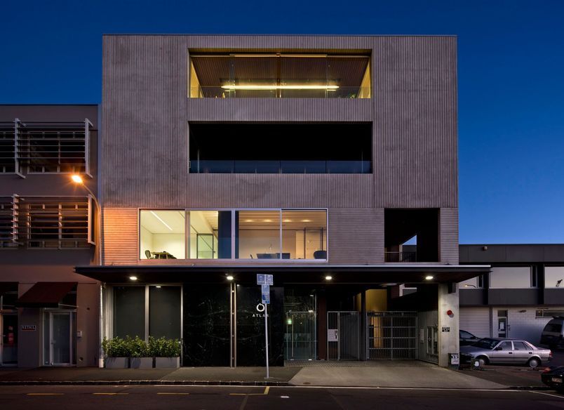 32 Drake Street