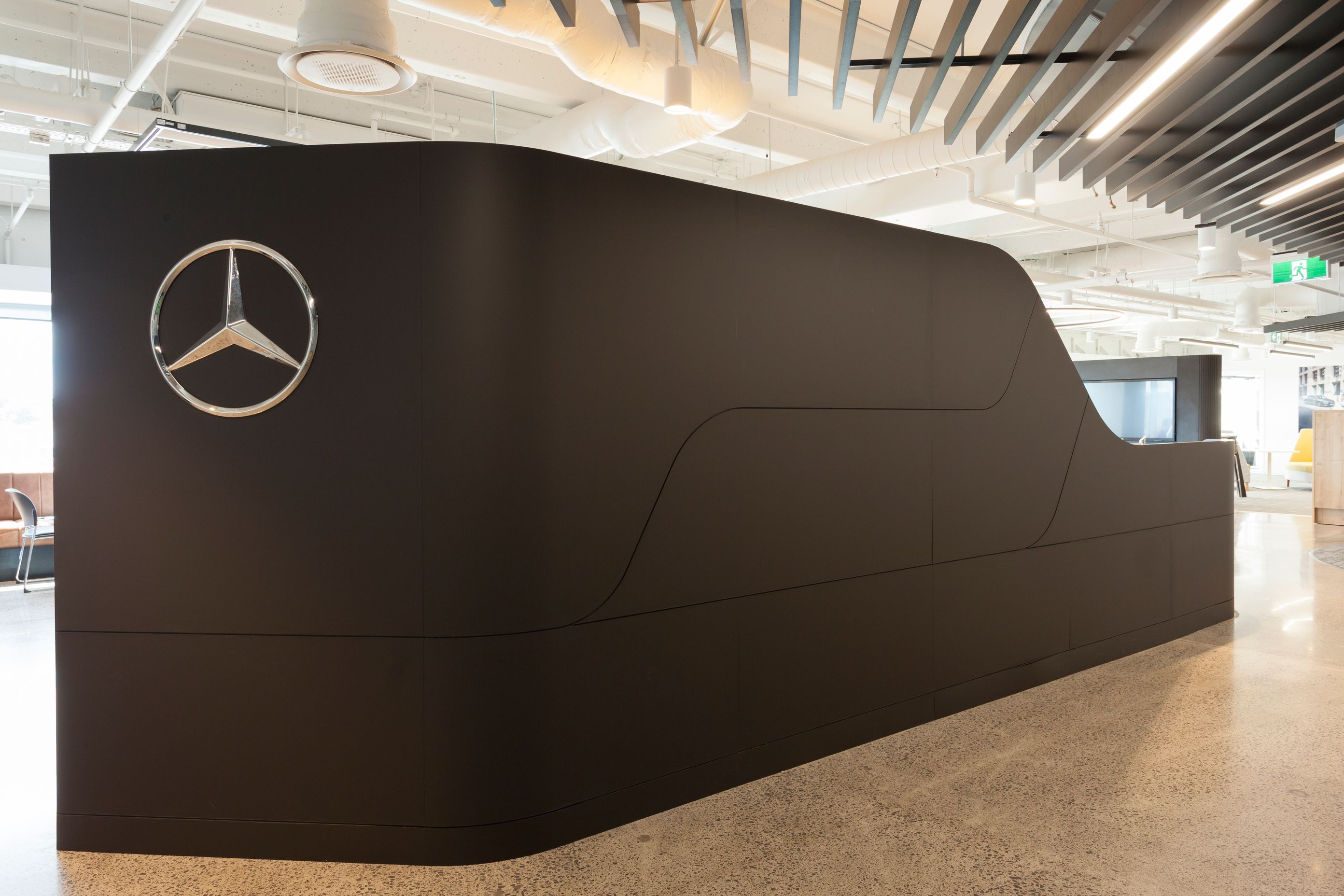 Mercedes Benz