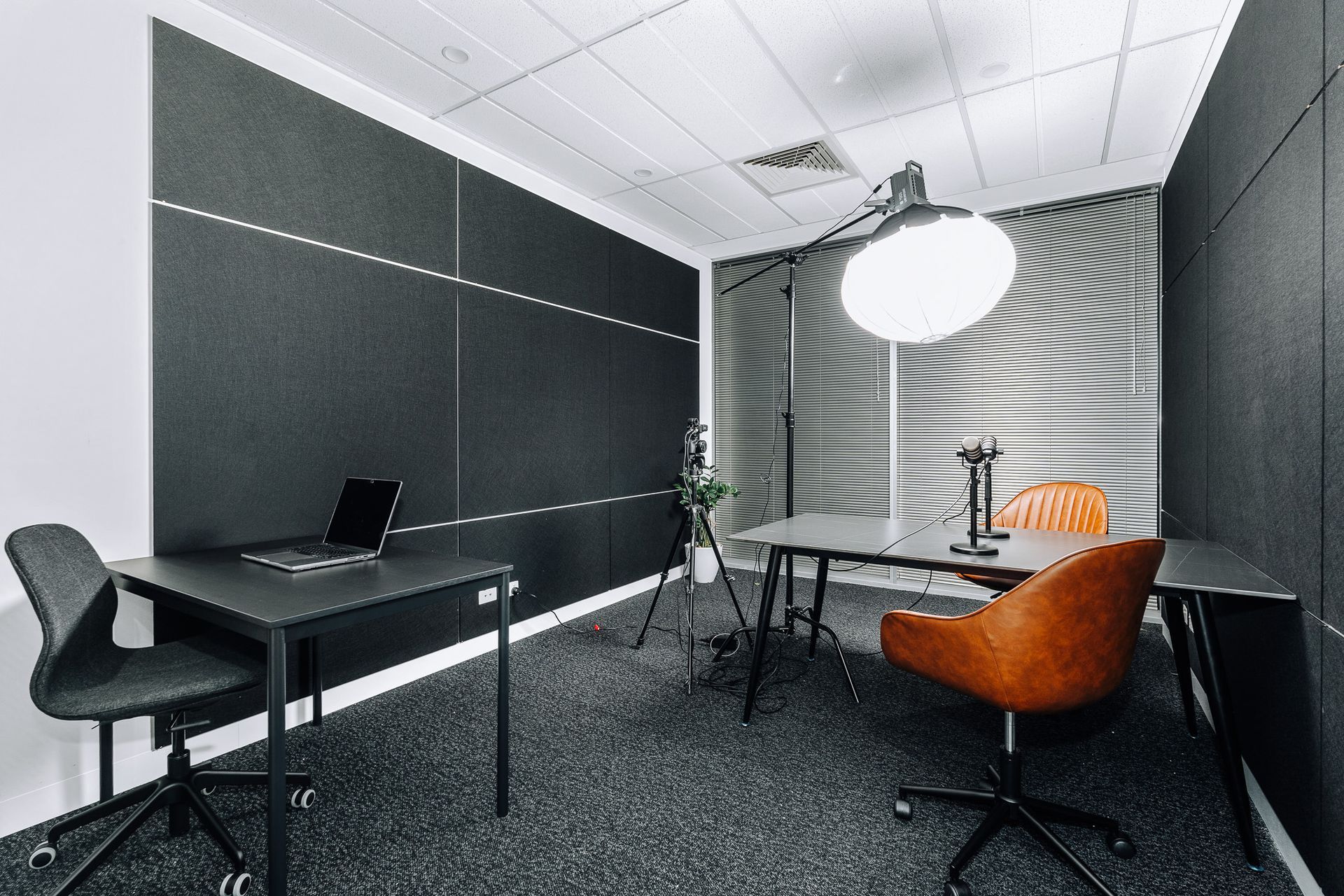 Podcast-Room-2-WR.jpg