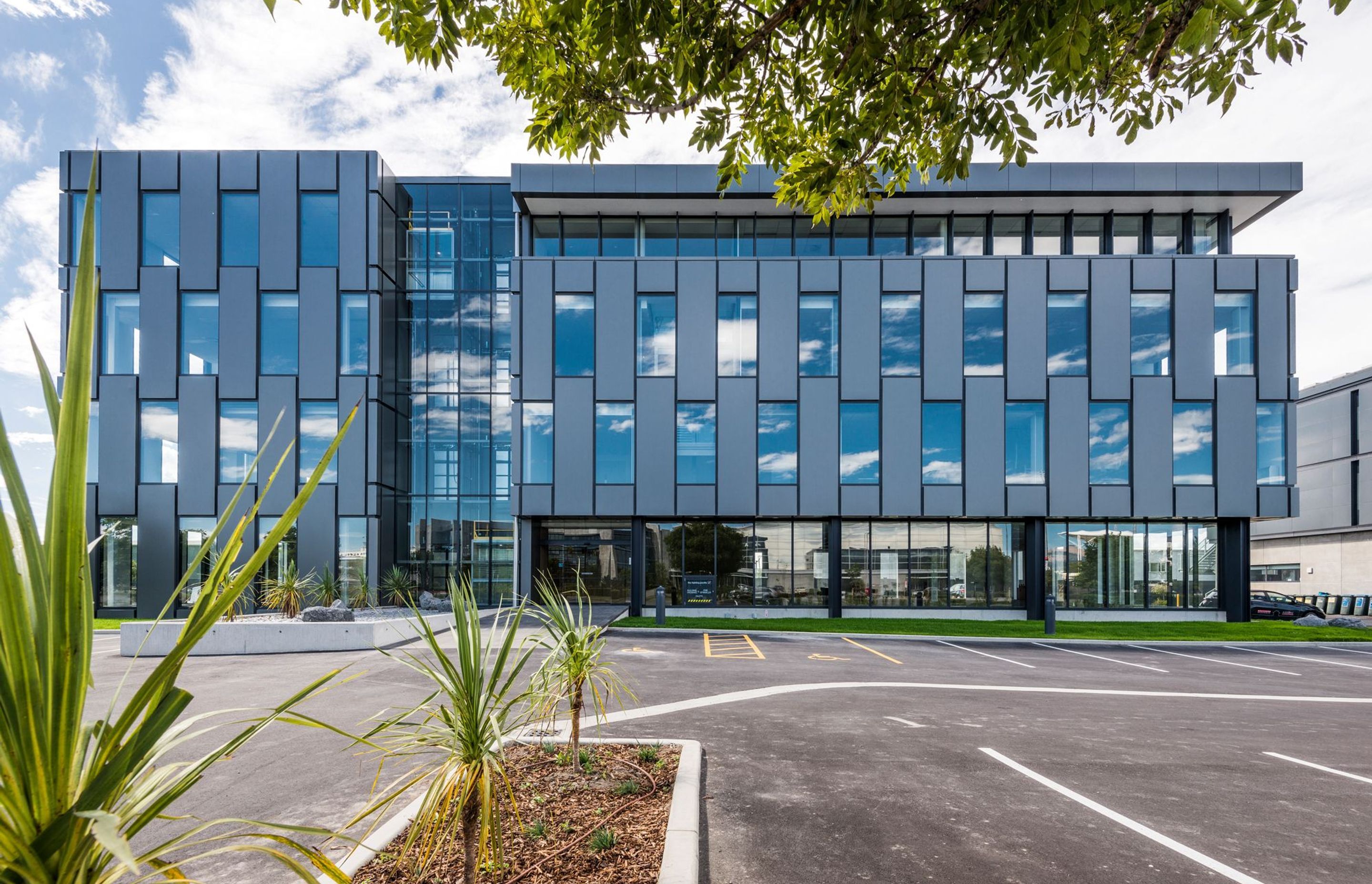 New Office Building At Show Place