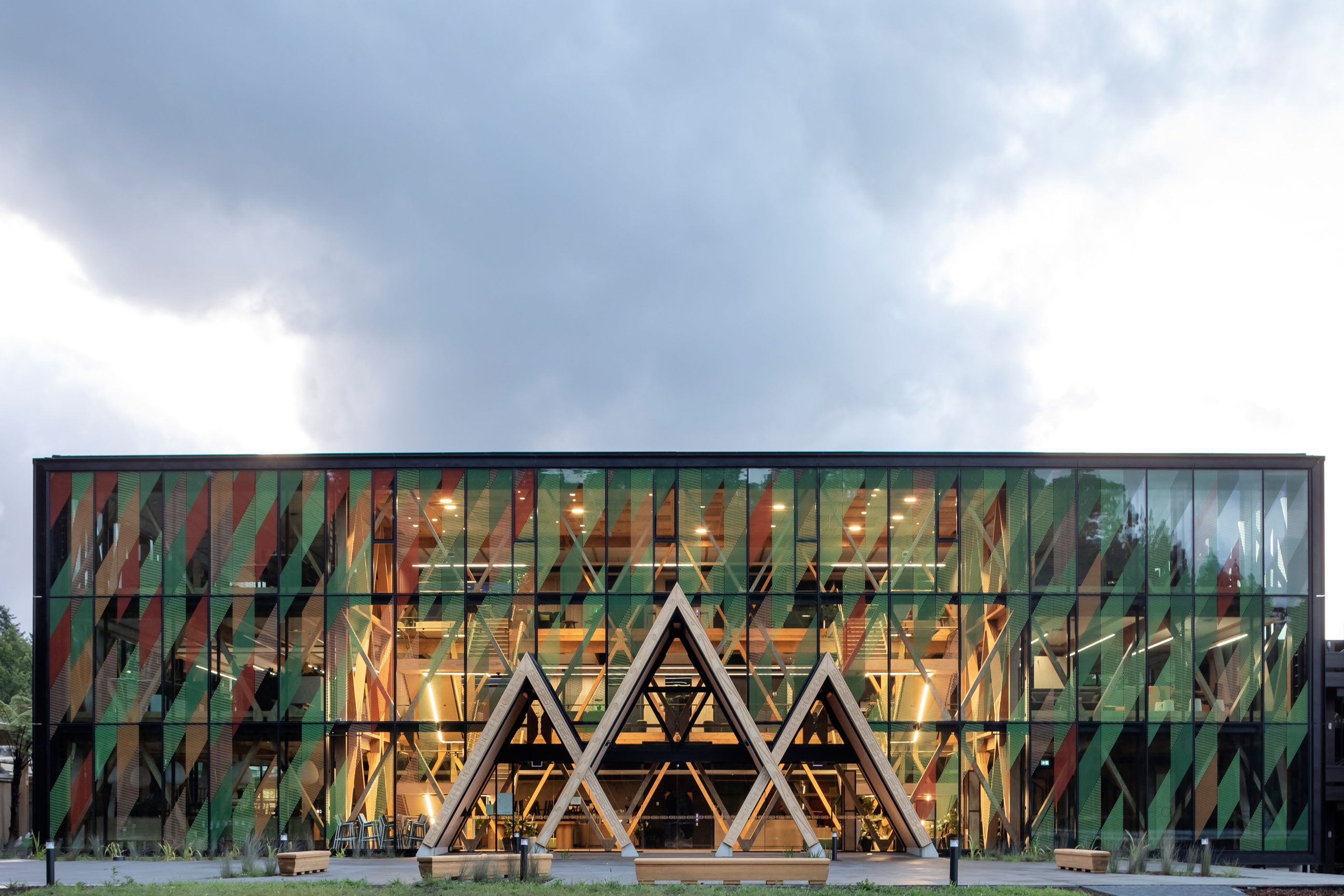 The fritted pattern on the glazing has been designed to resemble the neighbouring leaf canopy—a metaphorical forest.