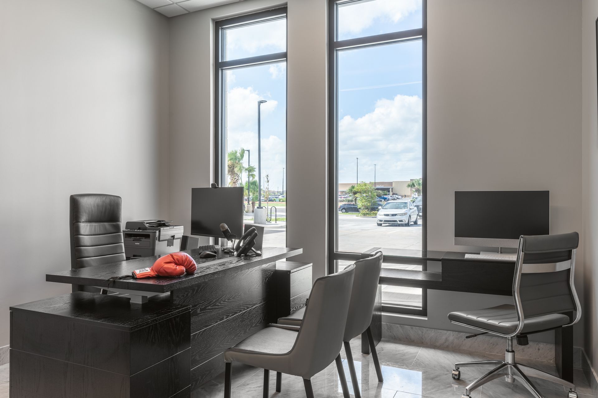 Villarreal-Law-Brownsville-ALIGN-Austin-Architects-9.jpg