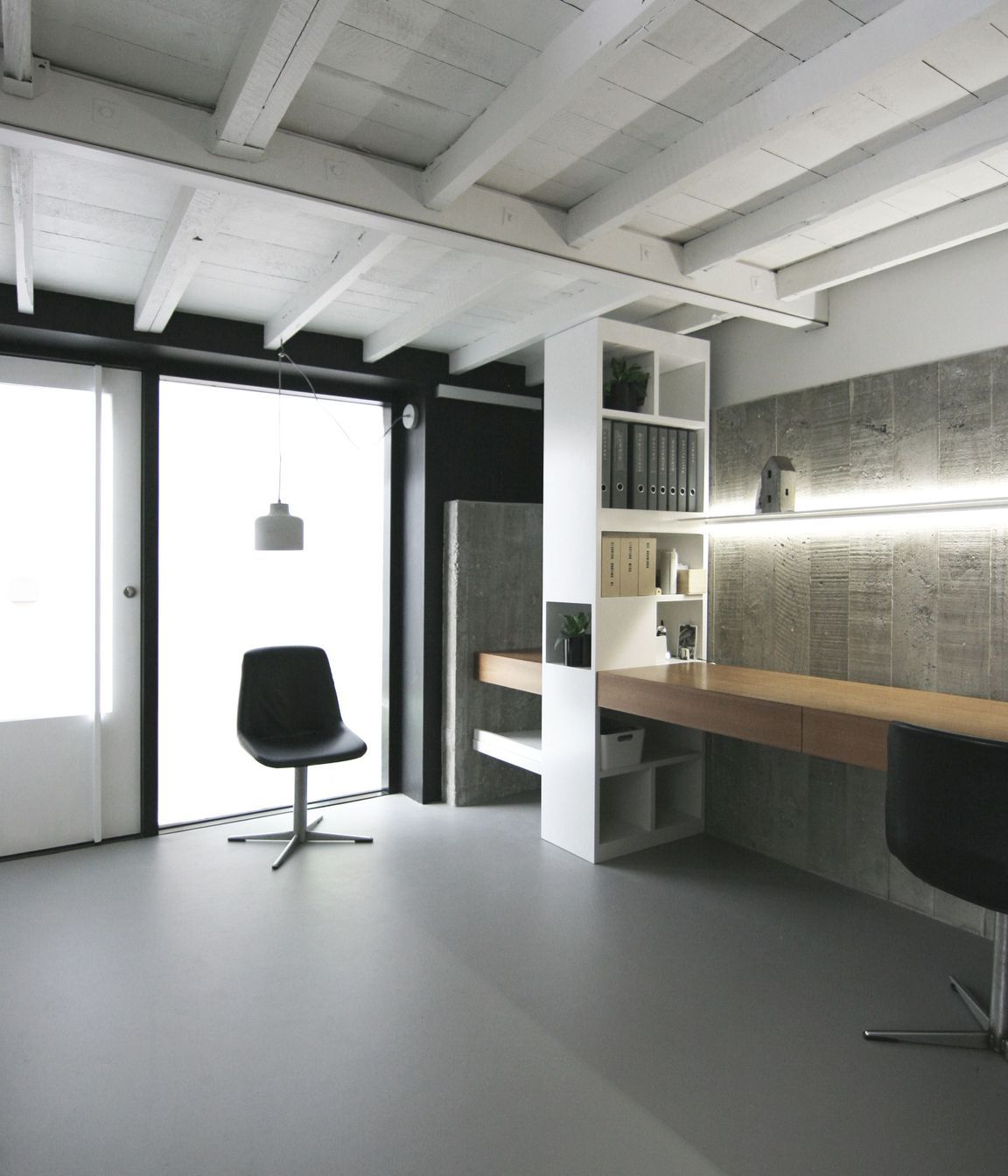 office aka on a