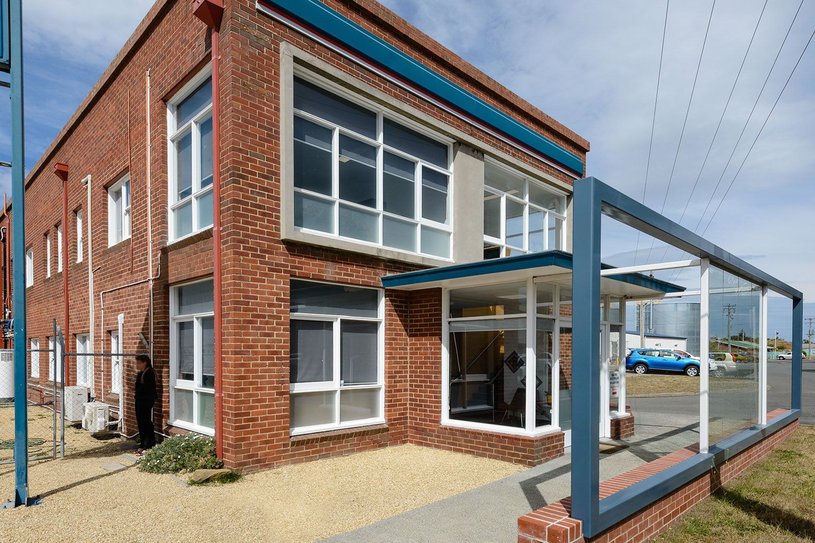bennetts-office-fitout-entry.jpg