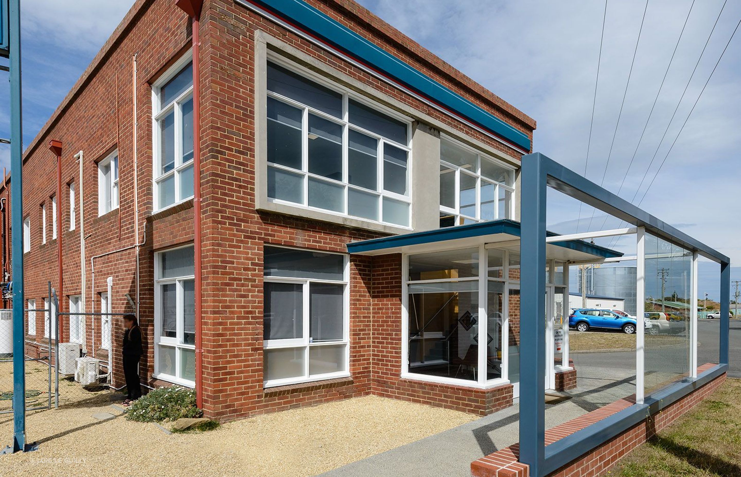 bennetts-office-fitout-entry.jpg
