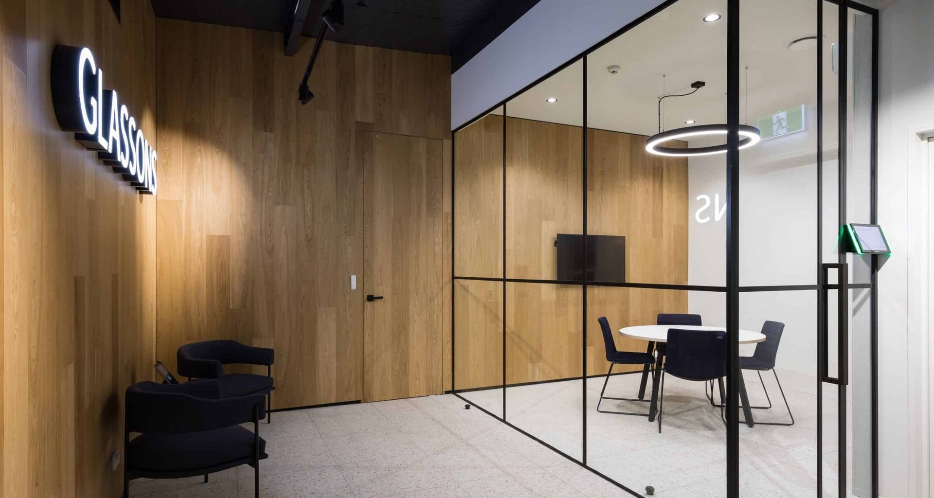 Glassons HQ banner