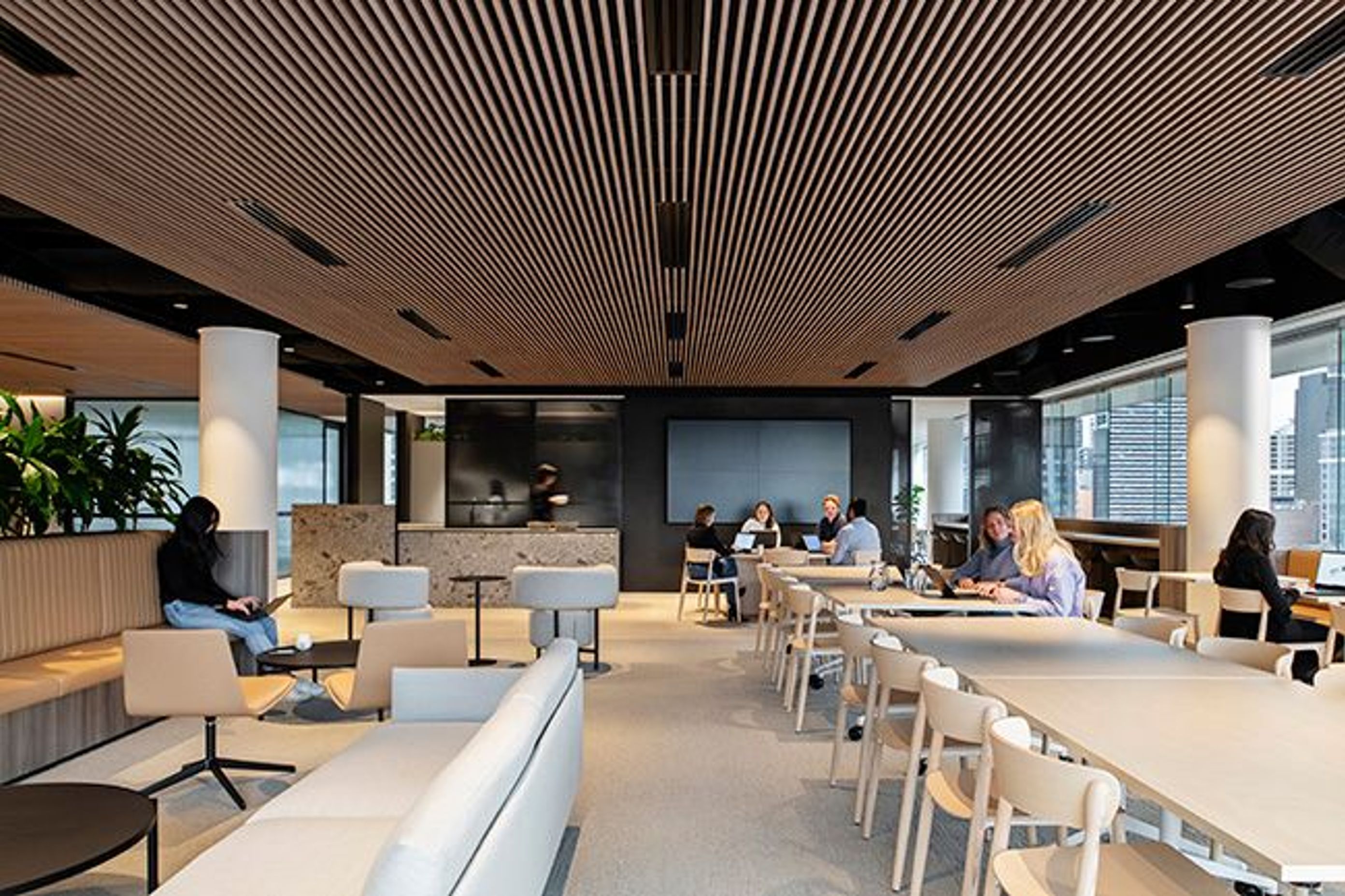 mirvacmelbournescreenwoodpanels1edm.jpg