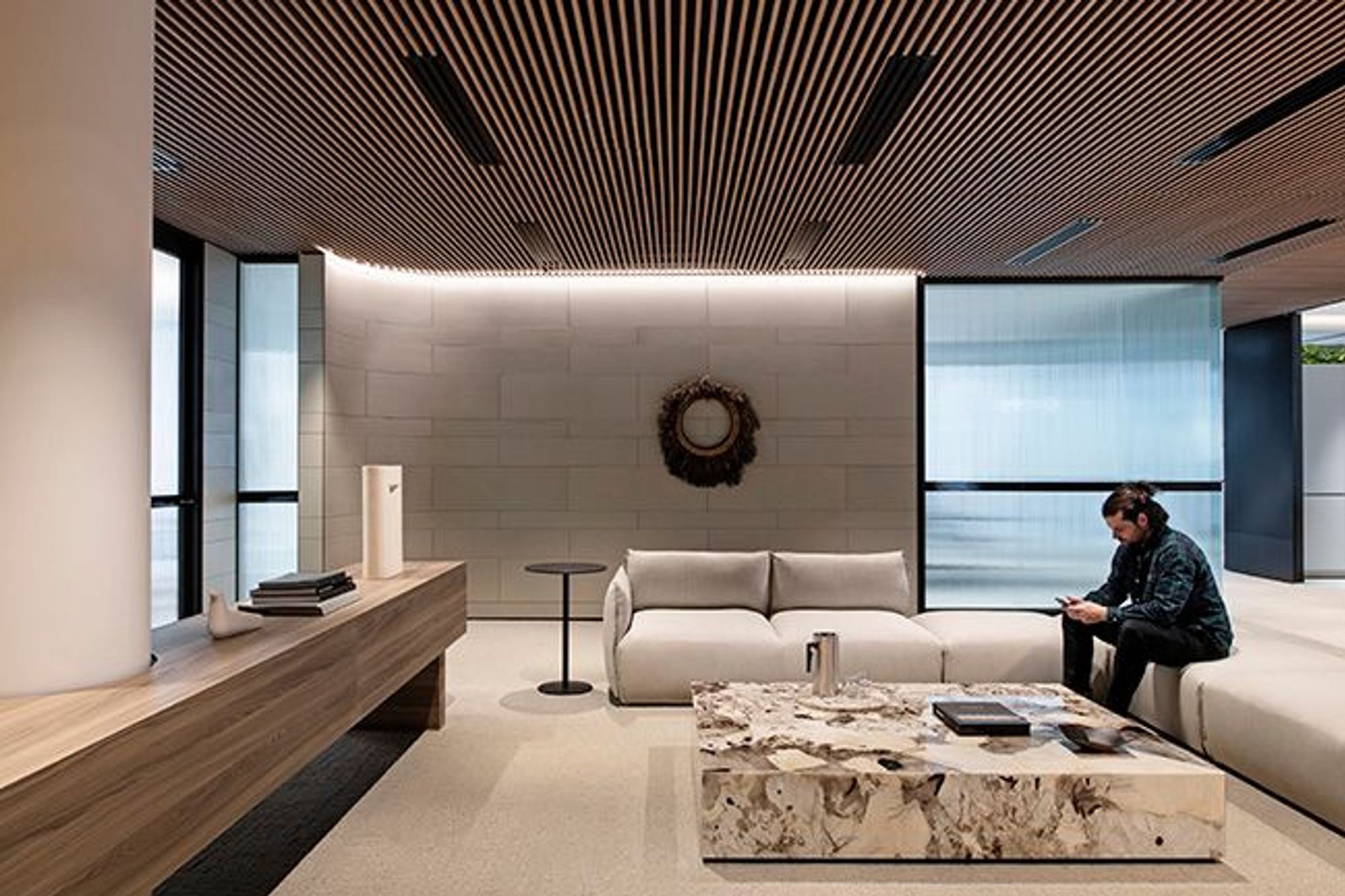 mirvacmelbournescreenwoodpanels3edm.jpg