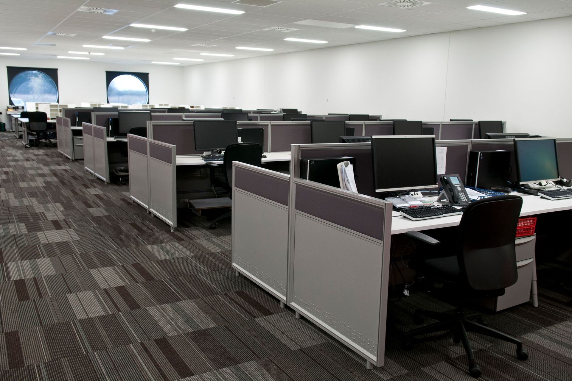 HP Office and Warehouse Building