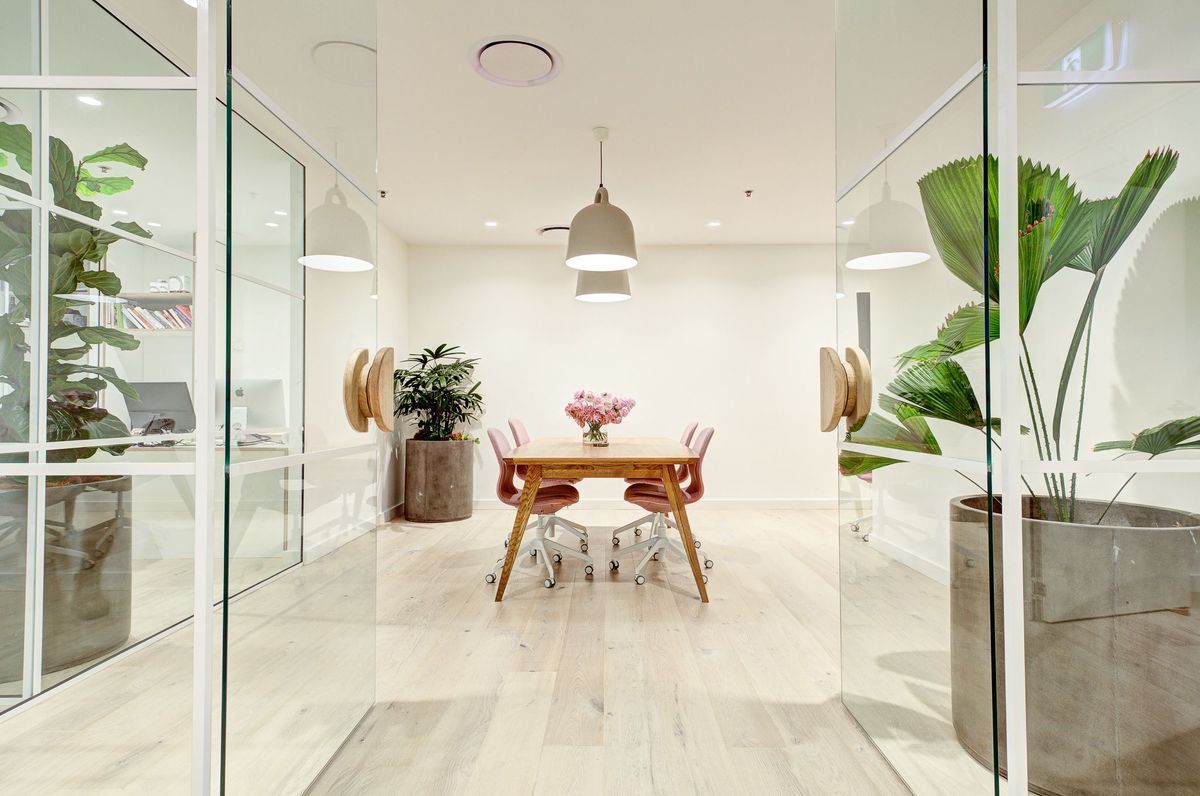 Vida Glow | Maddox St, Alexandria