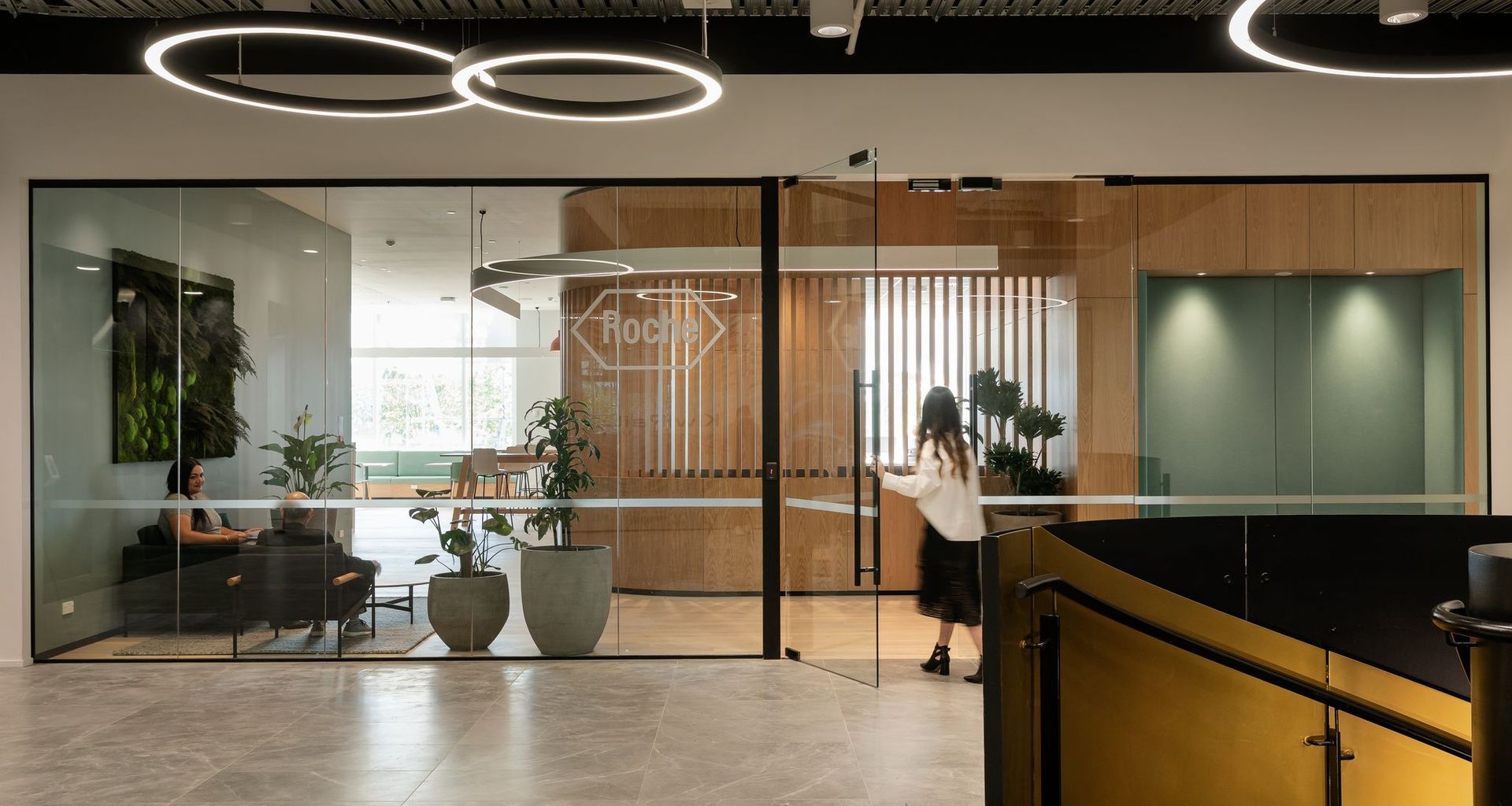 Roche Diagnostics banner
