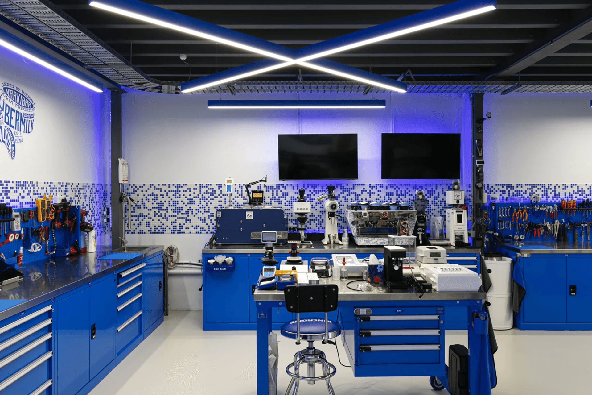 ##Barista Group Head Office