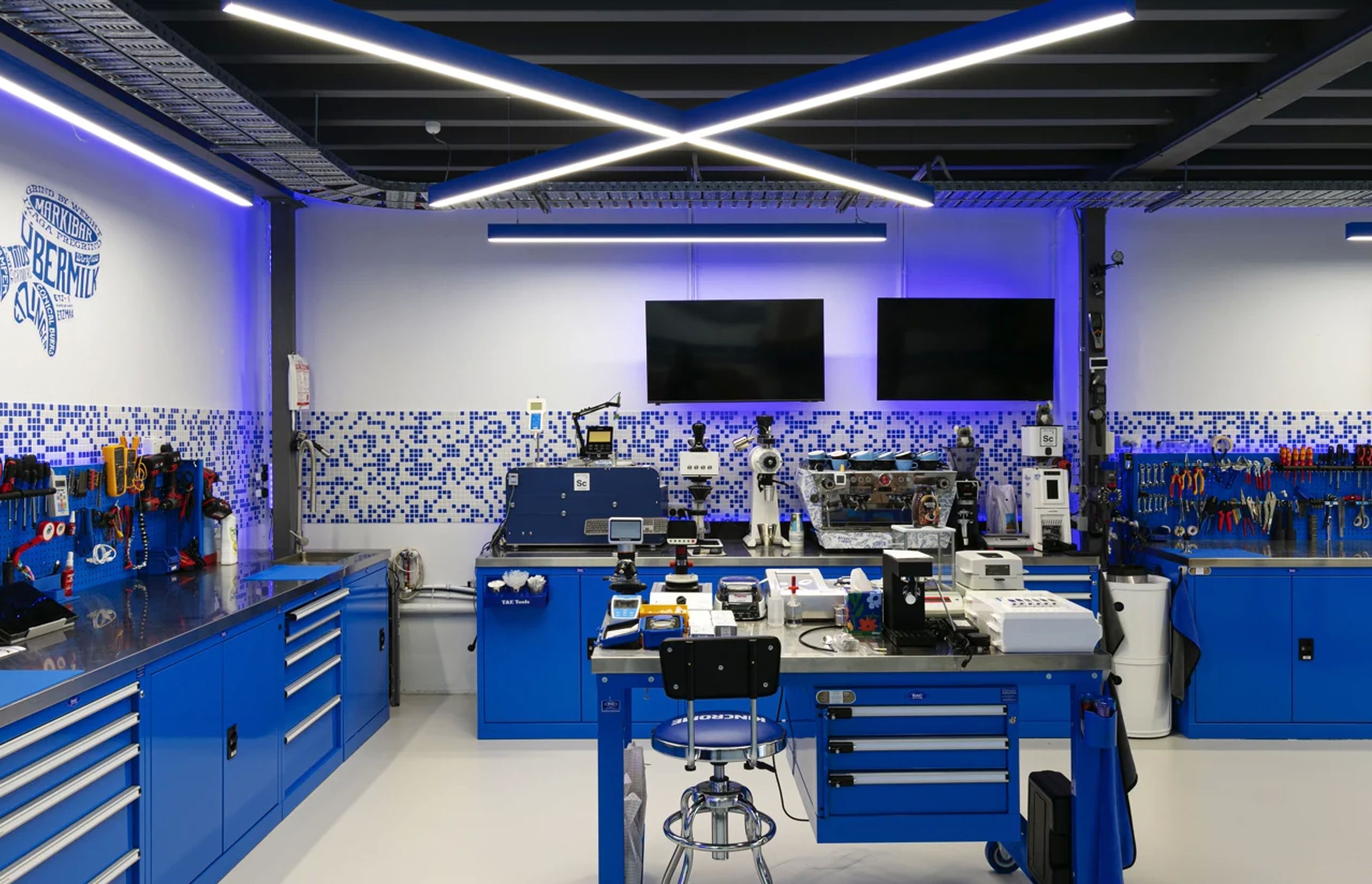 ##Barista Group Head Office