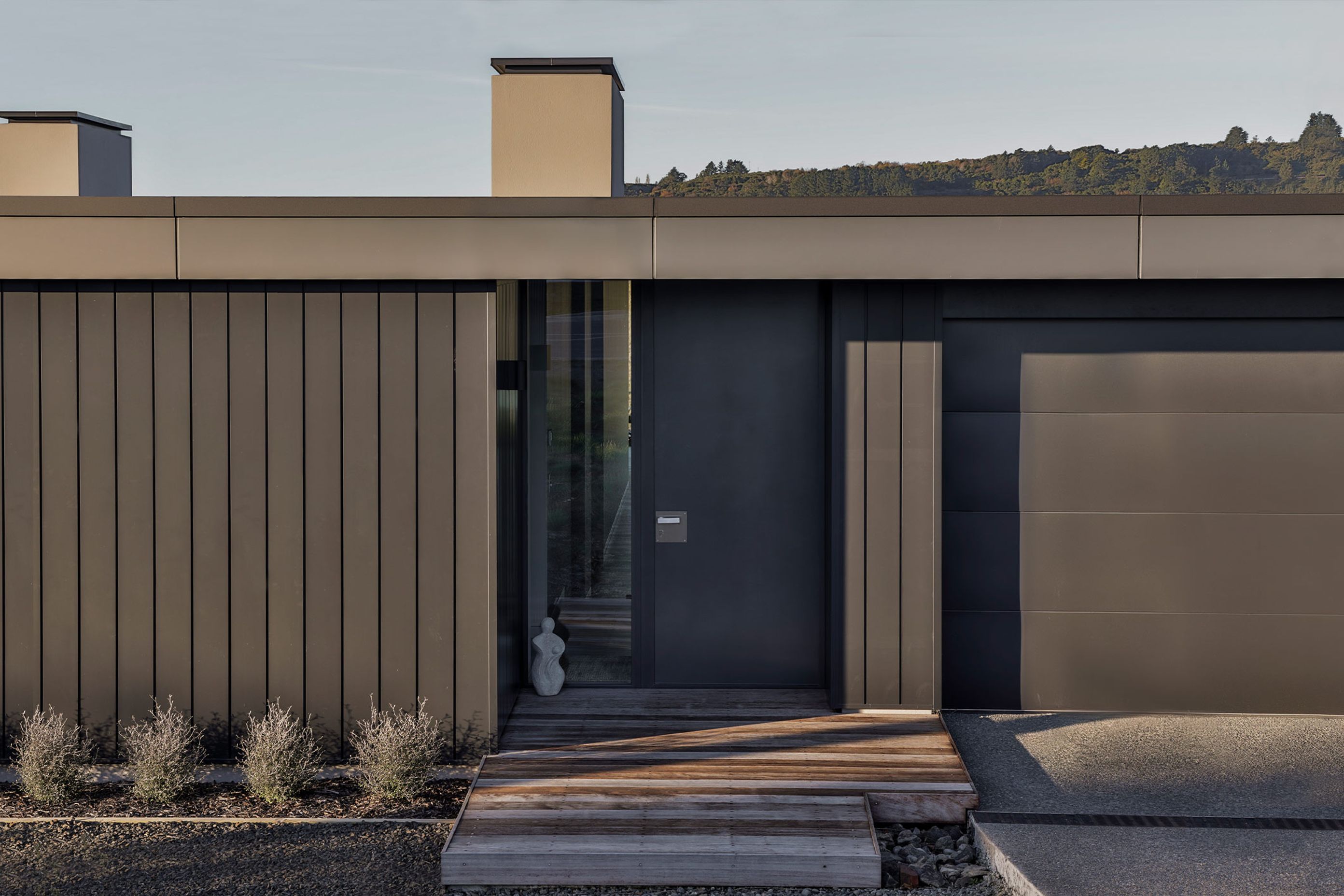 03JohnstonArchitectsChristchurchLuxuryHome.jpg