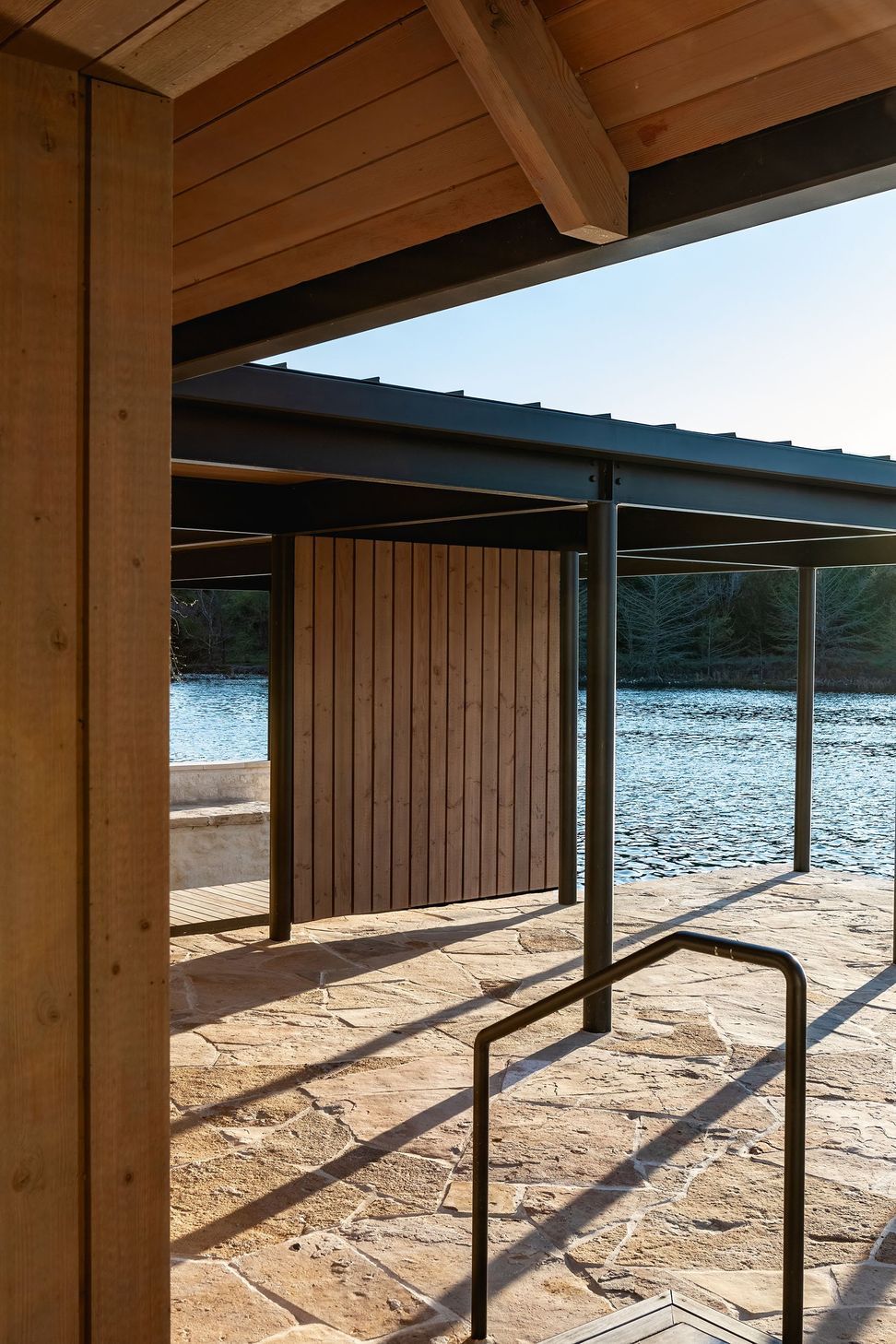 07RanchRecreationCuppettKilpatrickArchitectureandInteriorDesignaustin-tx-lake-pavilion-boat-dock-covered.jpg