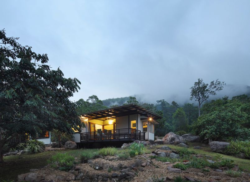 Cedar Creek House and Studio