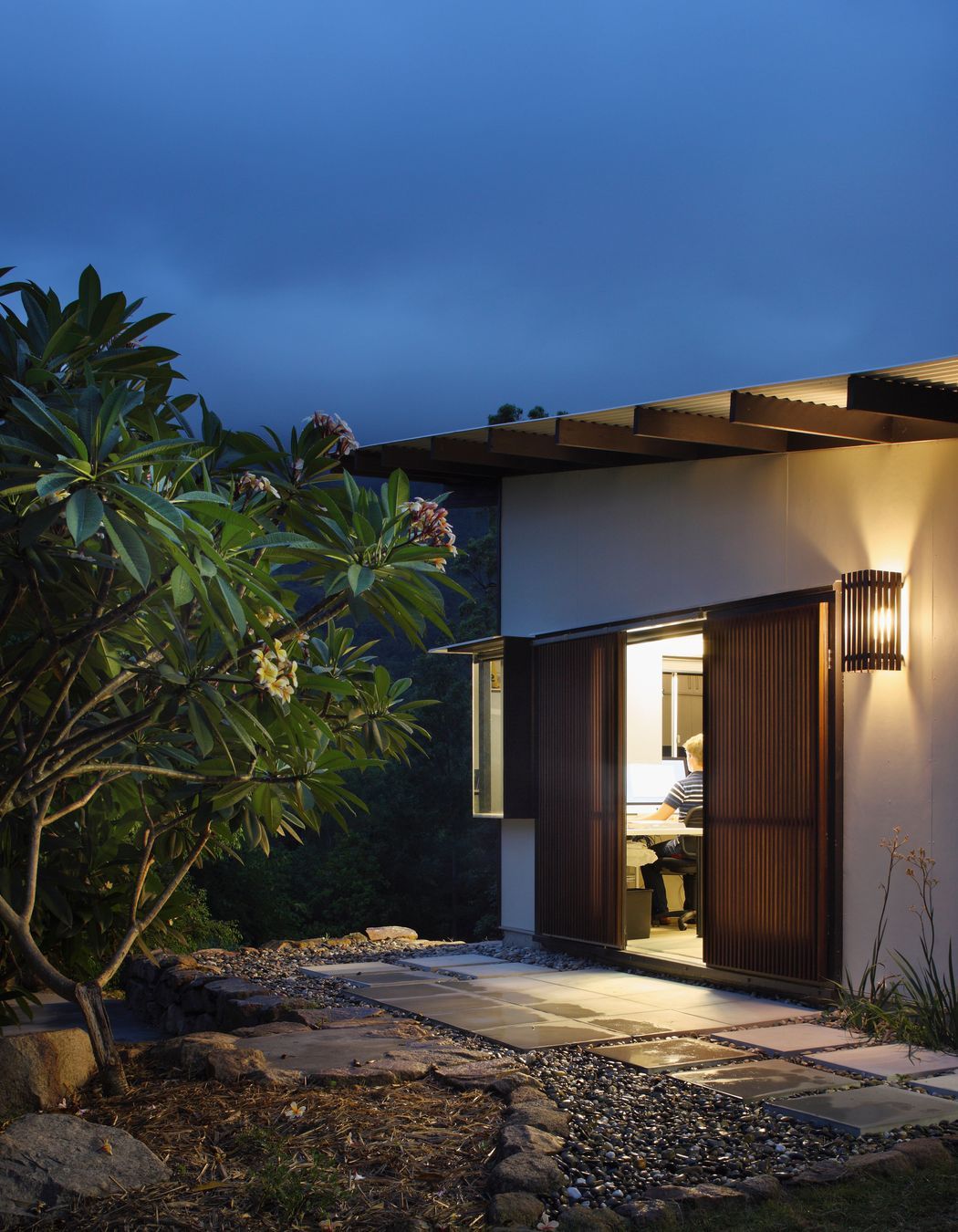 Cedar Creek House and Studio