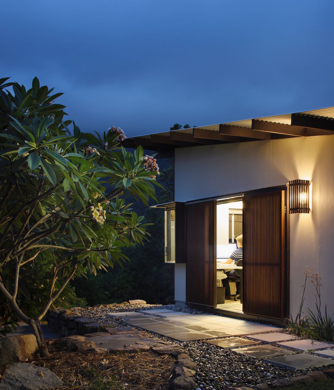 Cedar Creek House and Studio