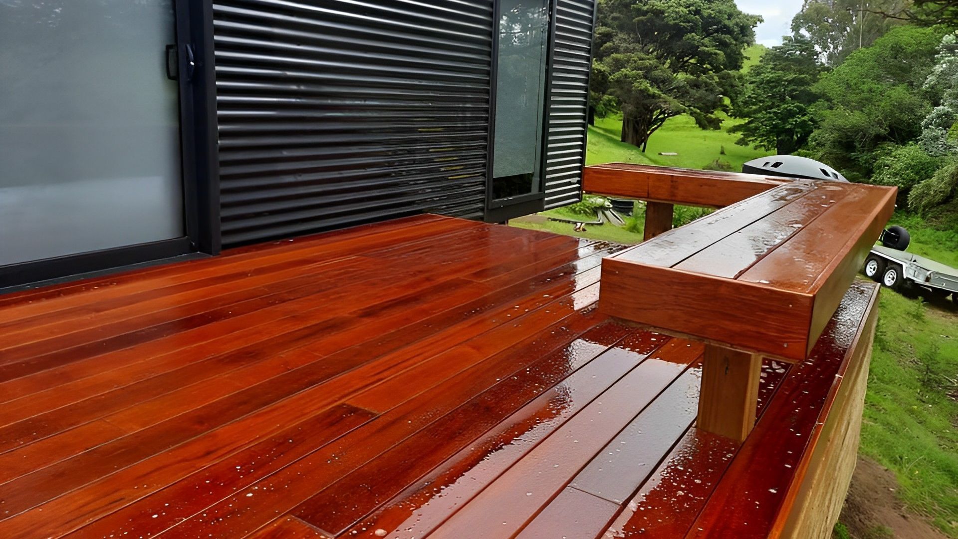 Decks banner