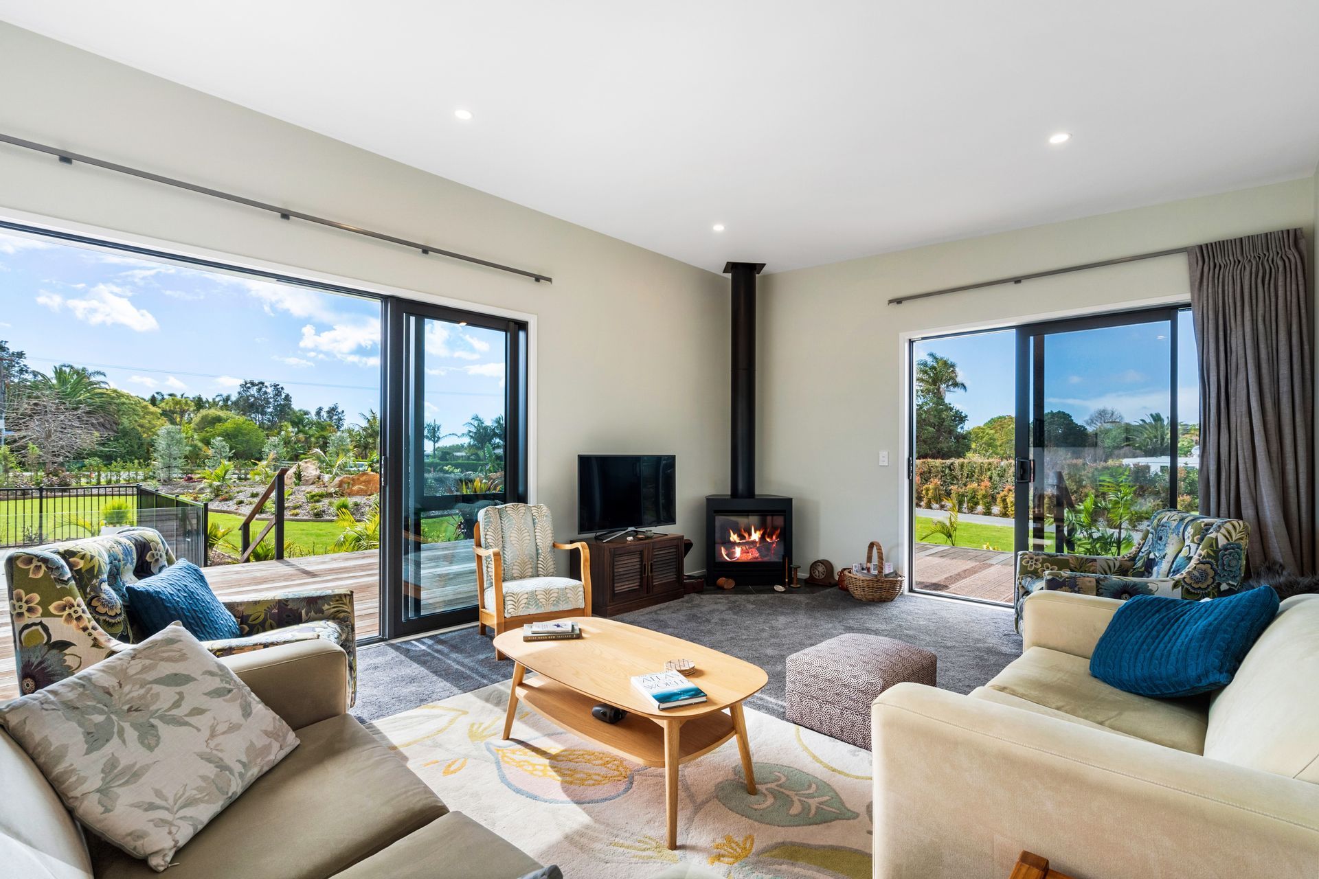 Rainbow Falls Residence