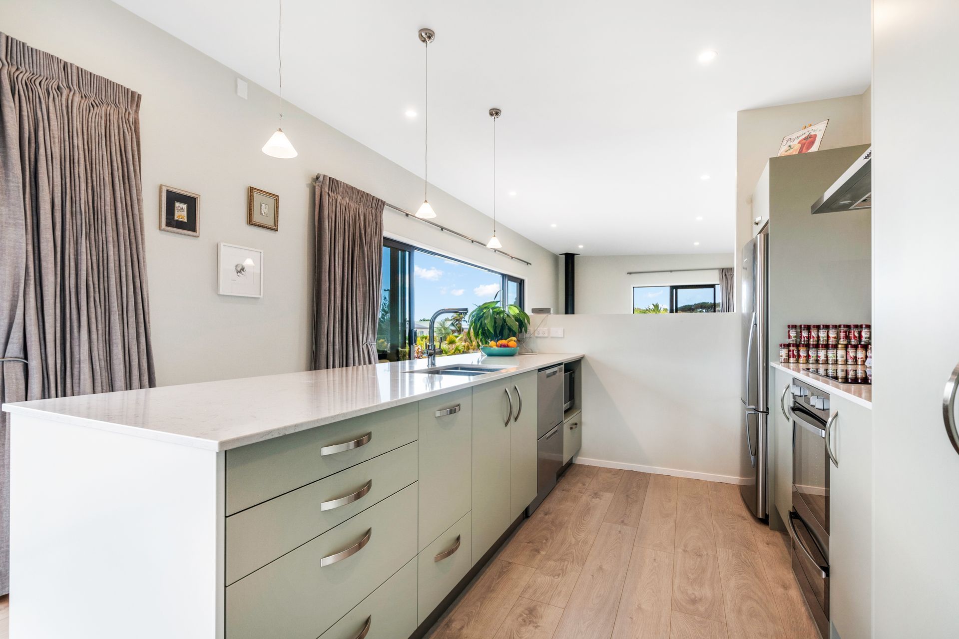 Rainbow Falls Residence