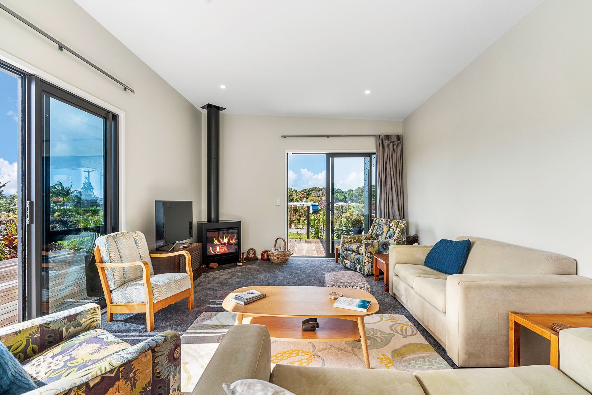 Rainbow Falls Residence