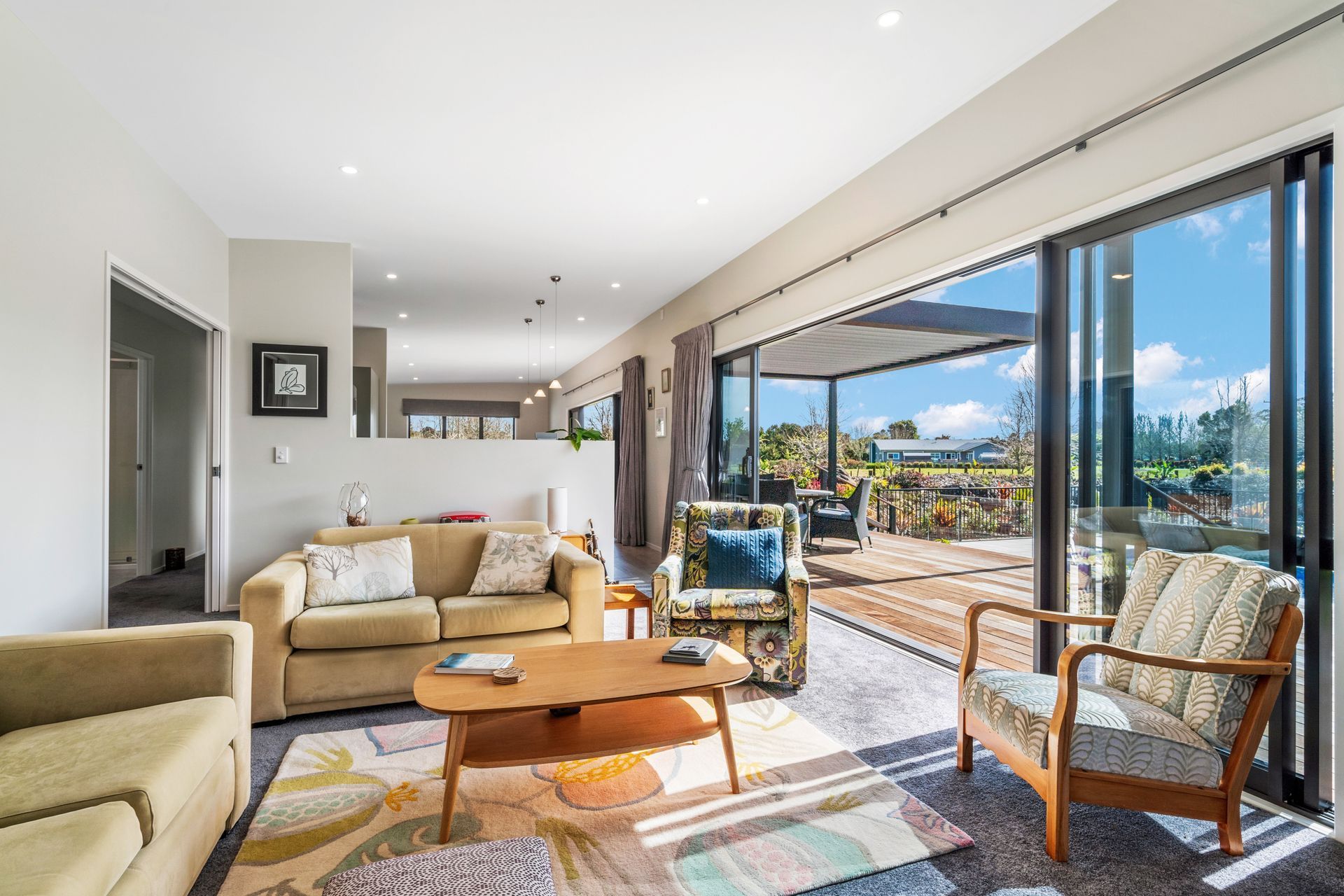 Rainbow Falls Residence