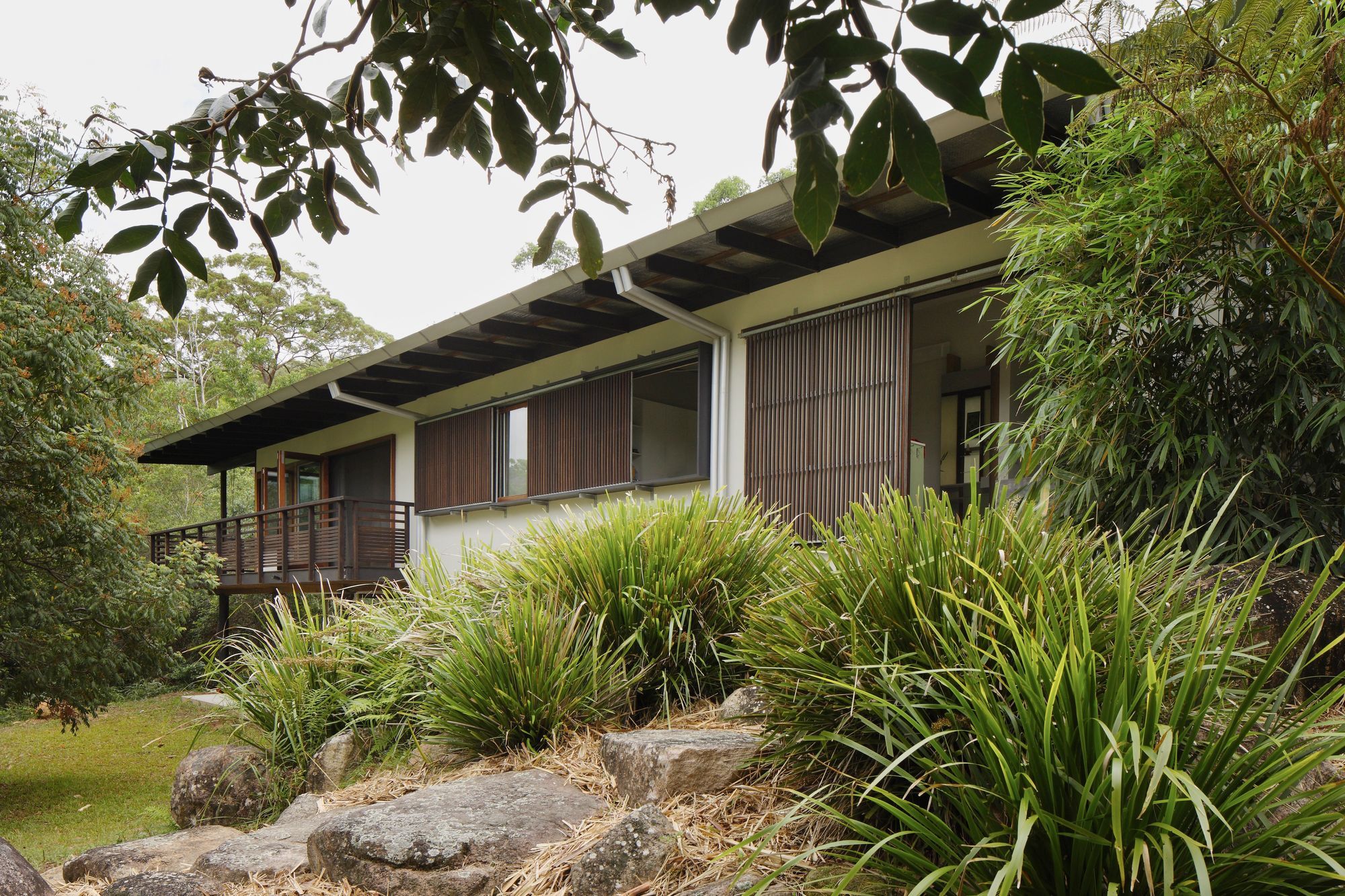 Cedar Creek House and Studio