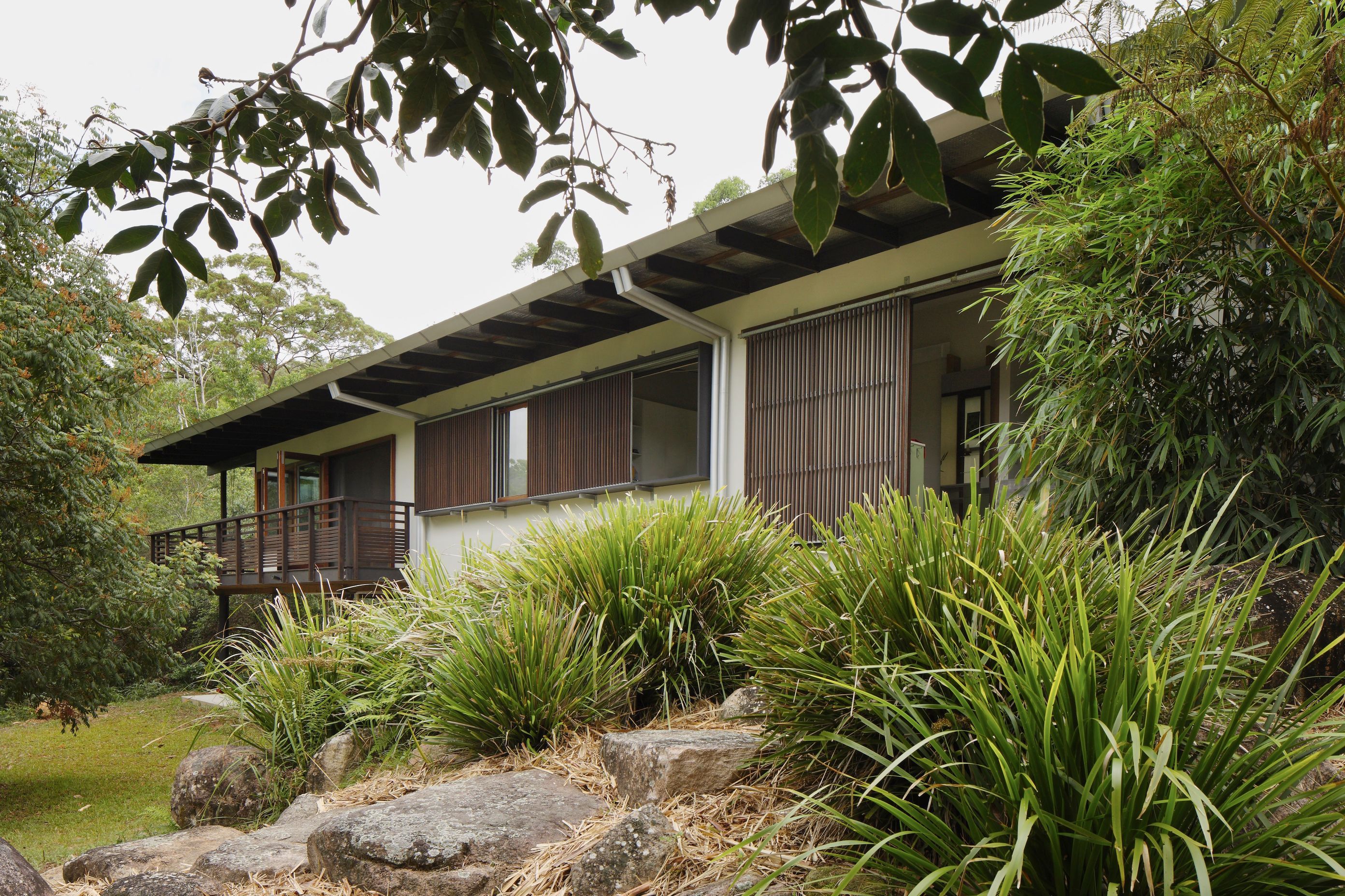 Cedar Creek House and Studio