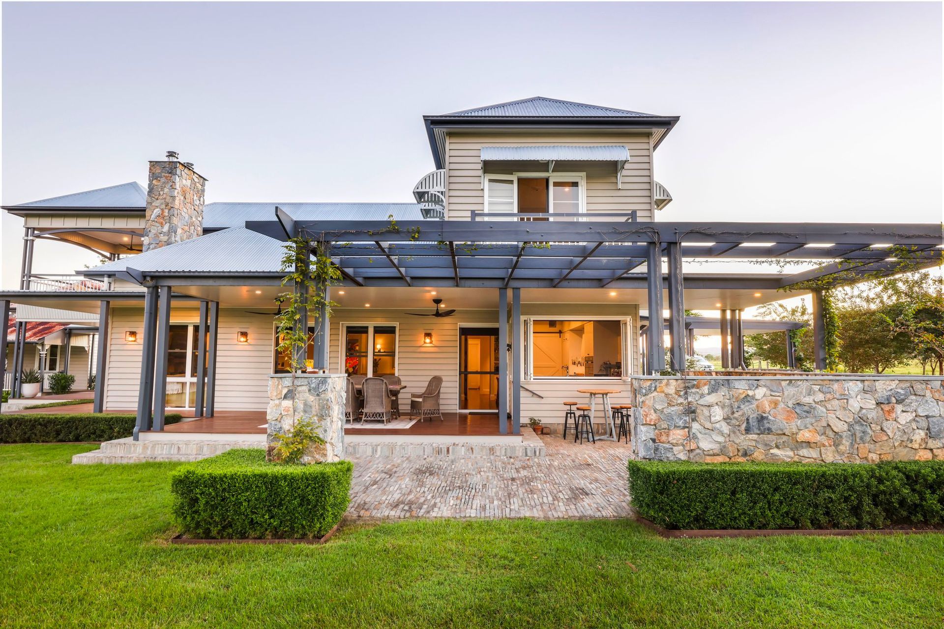 Custom Hamptons Style New Home Design Gregor’s Creek