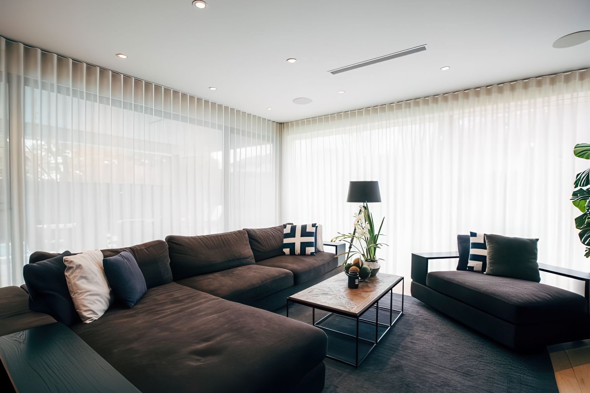 Abesco-Curtains-Lounge-Charles-Parsons-Carpi-Ivory-Sheer-Luxor-Photos-Kat-Stanley-Mortdale-8-1-700x5001-1-gigapixel-low-resolution-v2-4x.jpeg