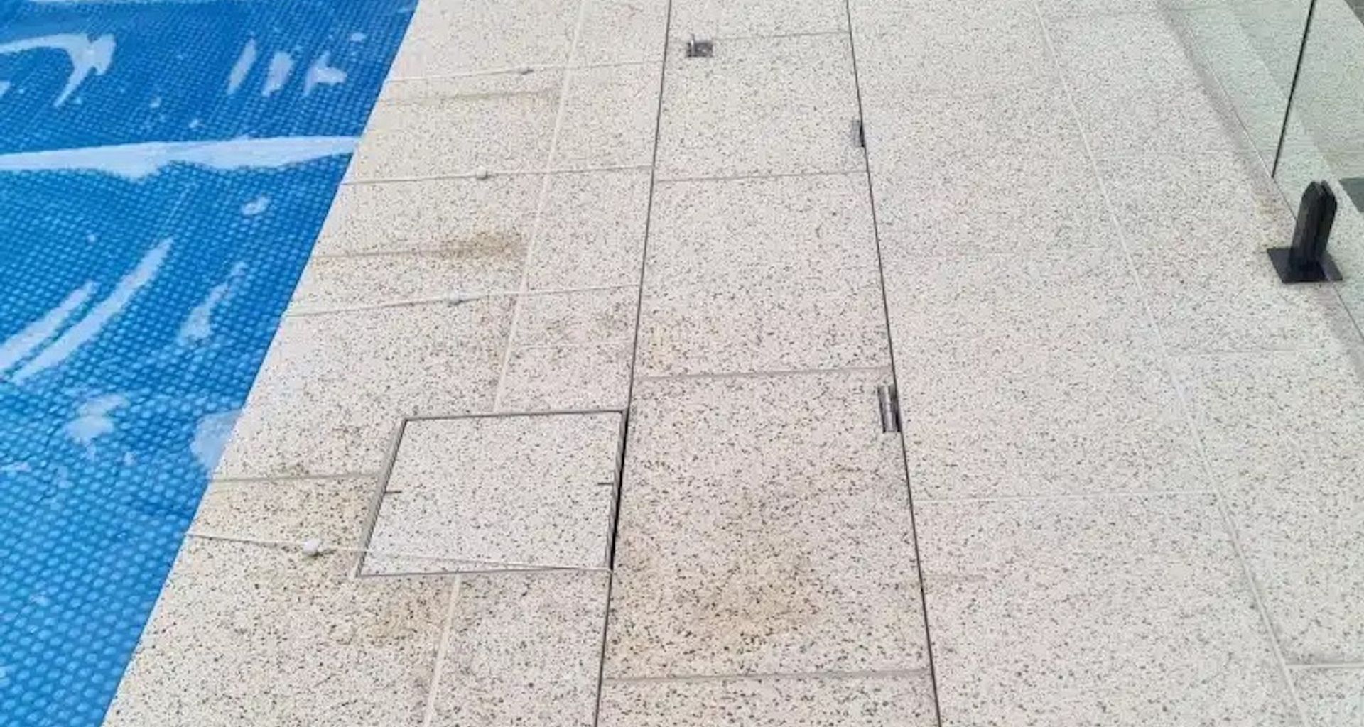 Simple and Stylish Aussie UnderCover concealed pool cover banner