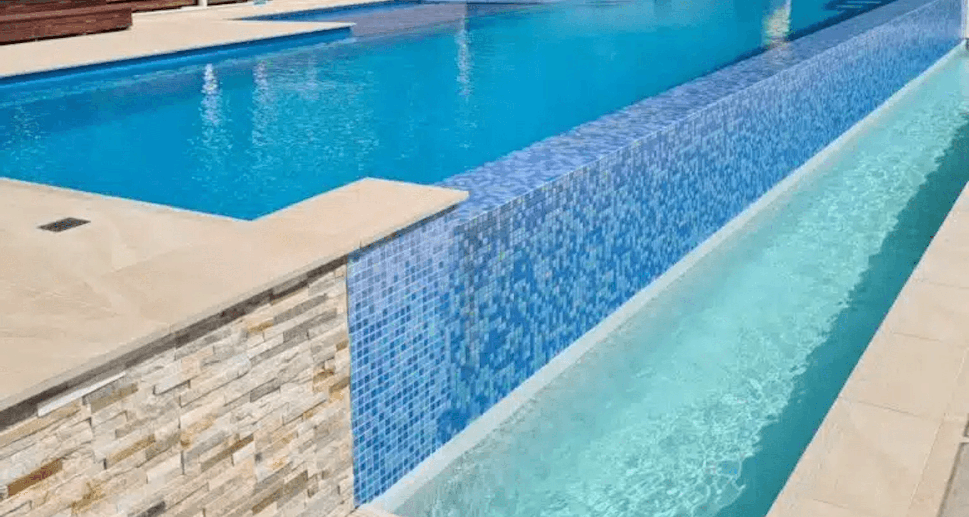 Infinity Edge Pool and Concealed Pool Cover banner