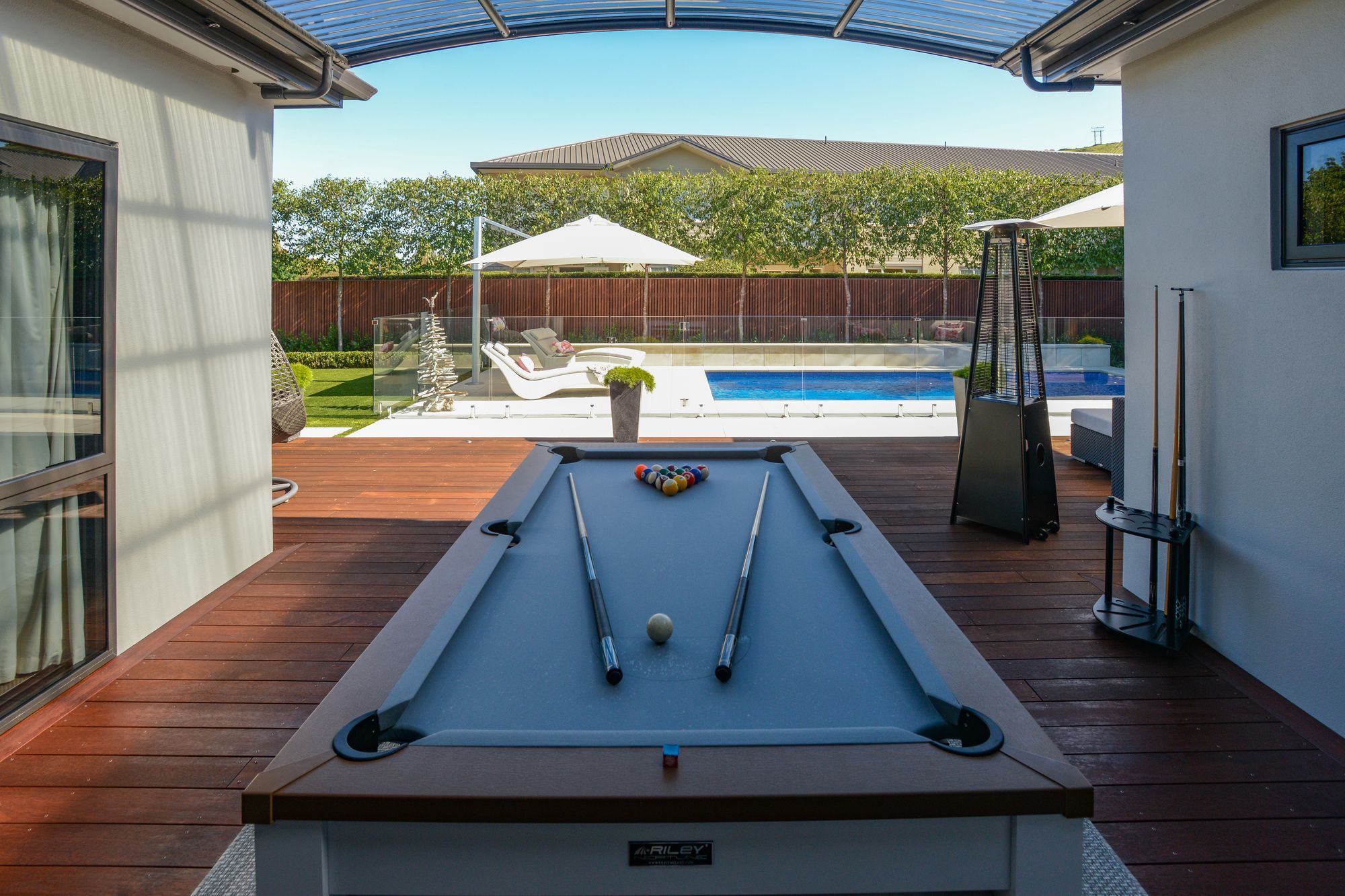 Backyard-Bliss-Picture-4-Tim-Whittaker-Photography.jpg