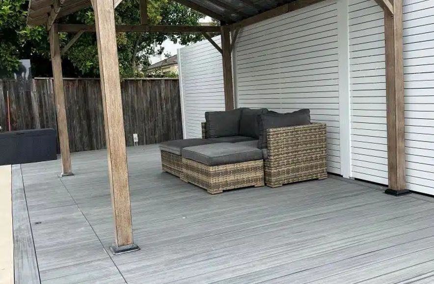 Kellyville Decking Concealed Pool Cover