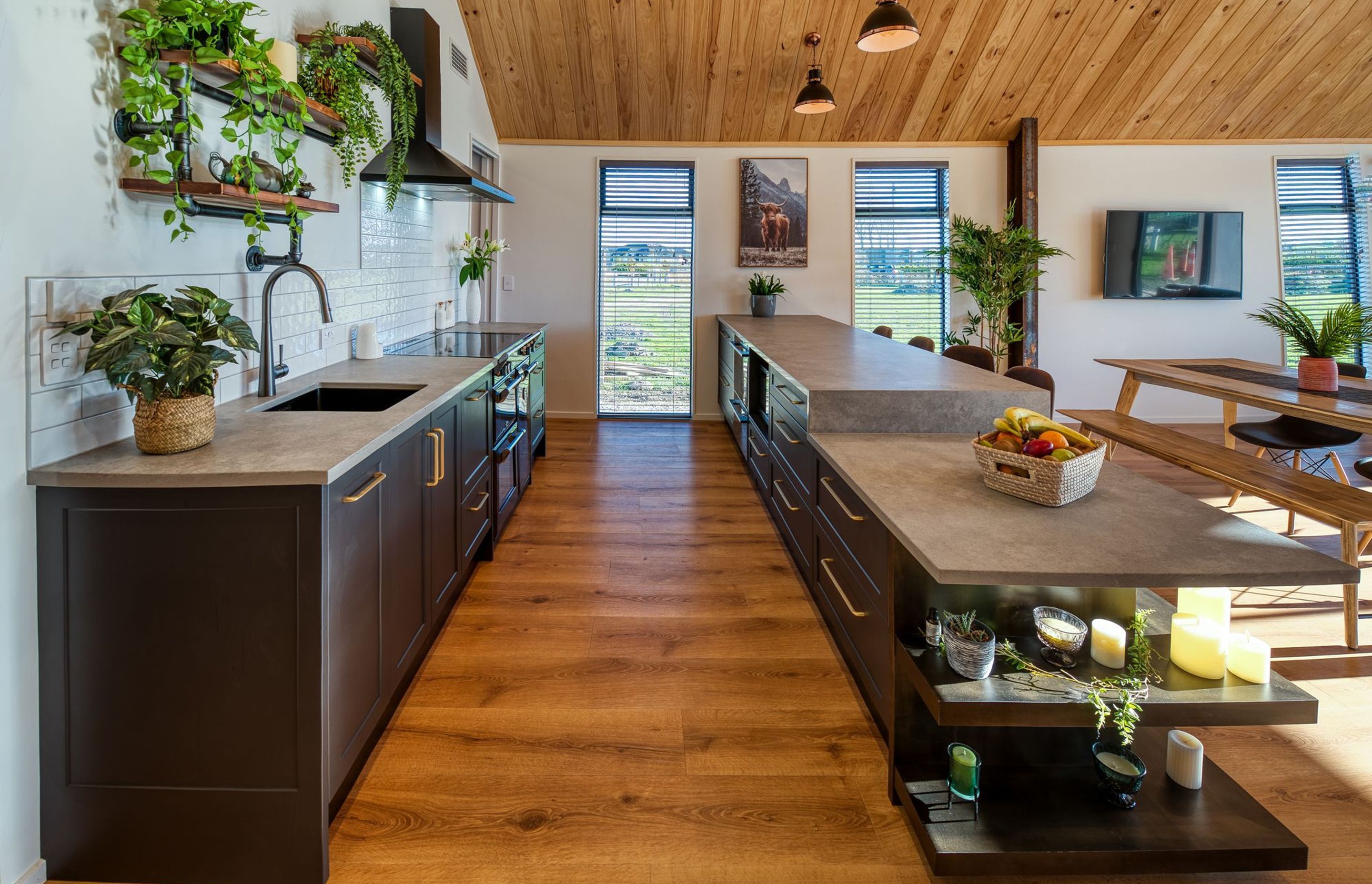 Pavilion Home, Cedar Cladding