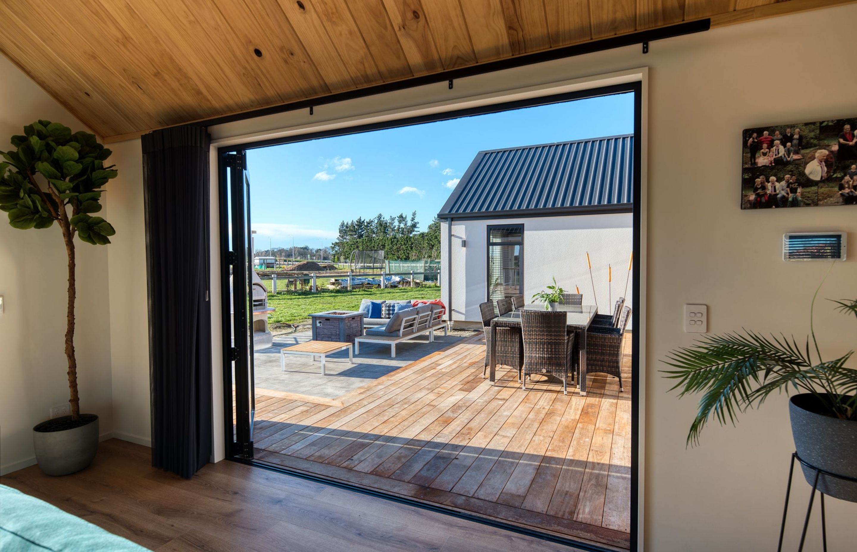 Pavilion Home, Cedar Cladding