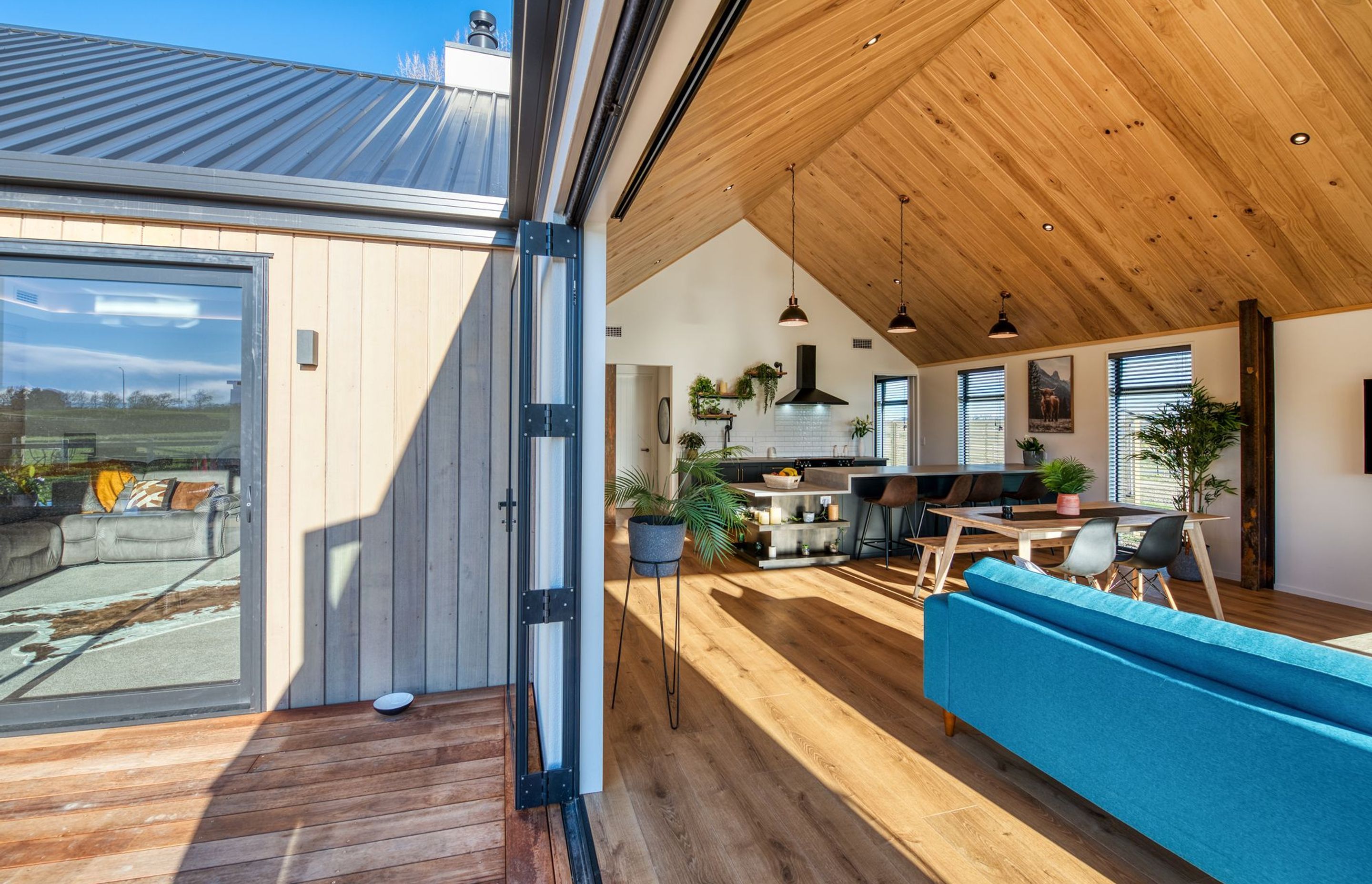 Pavilion Home, Cedar Cladding