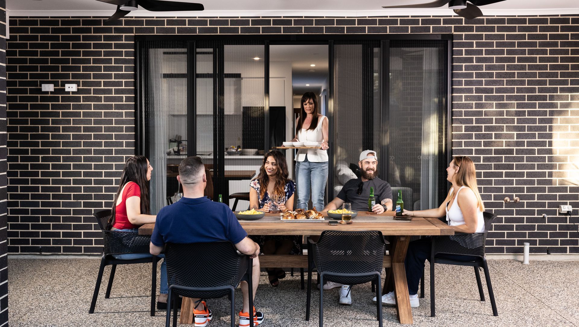 Bring the Indoors Out with ViewTek banner