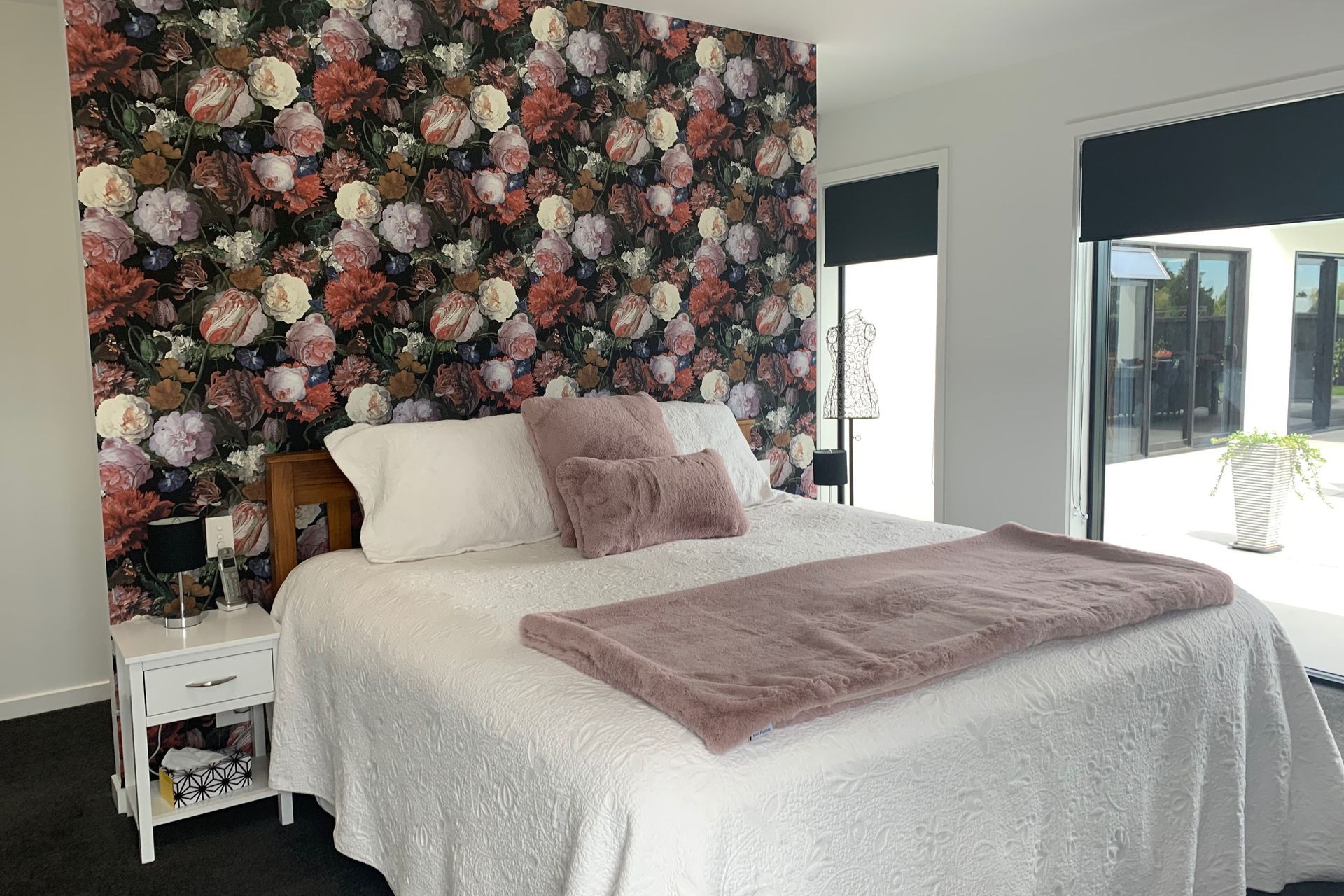 Vibrant &amp; Modern