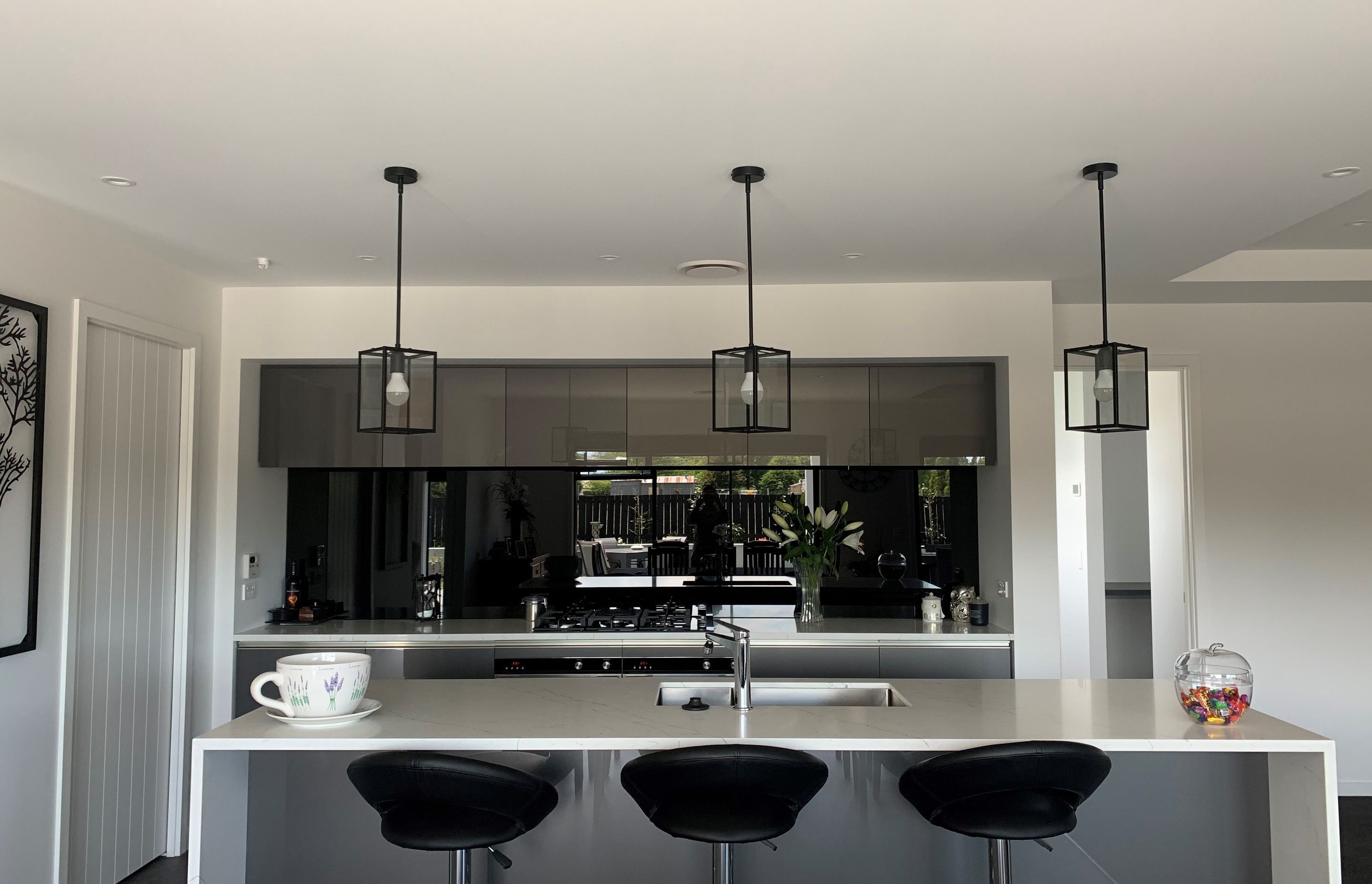 Vibrant &amp; Modern