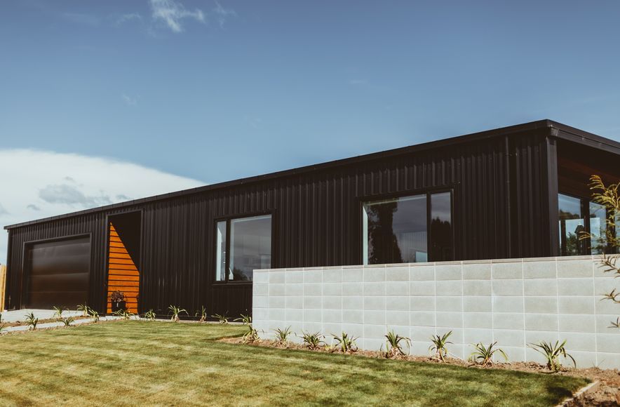 Cedar & Black Colorsteel Family Home