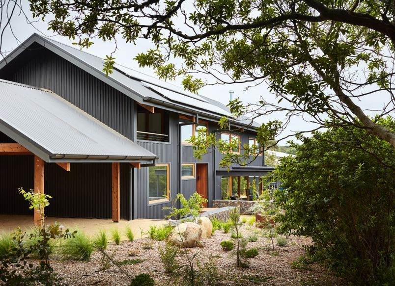 Main Ridge Barn